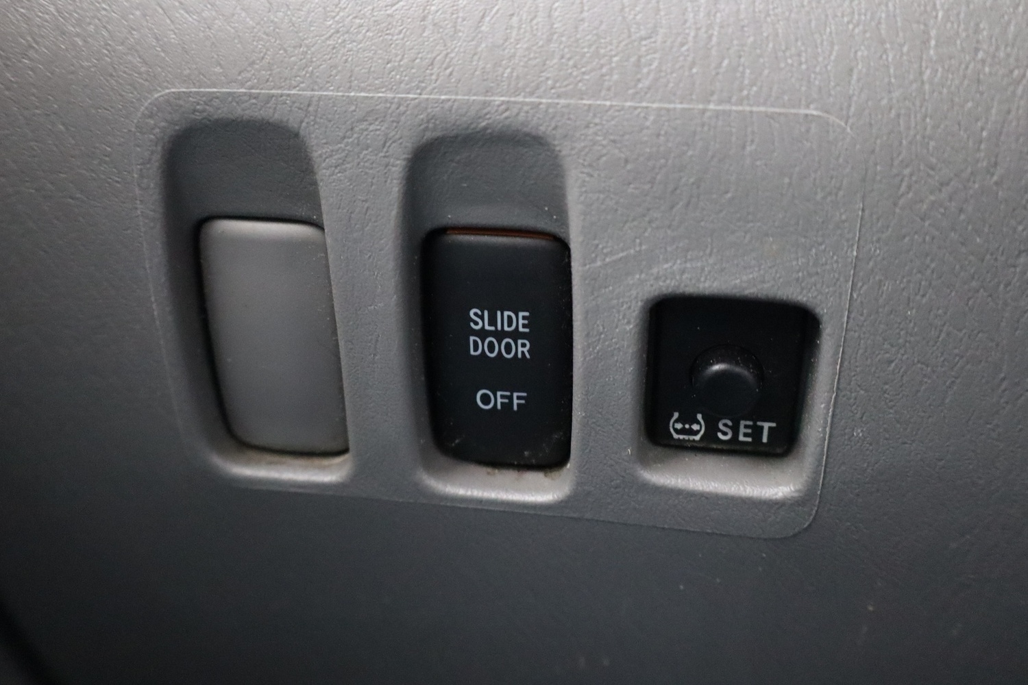 Toyota Sienna vaihtoauto