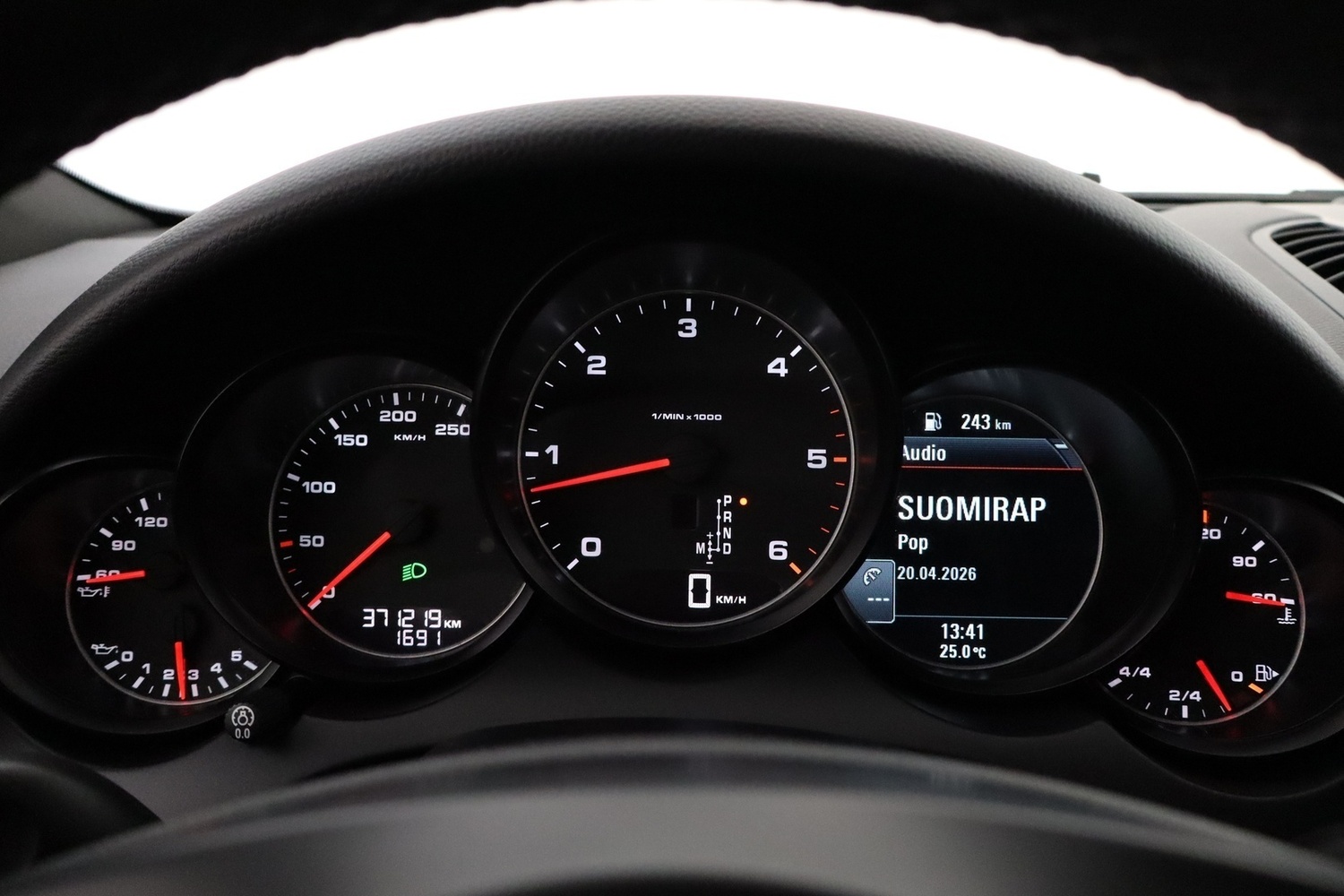 Porsche Cayenne vaihtoauto