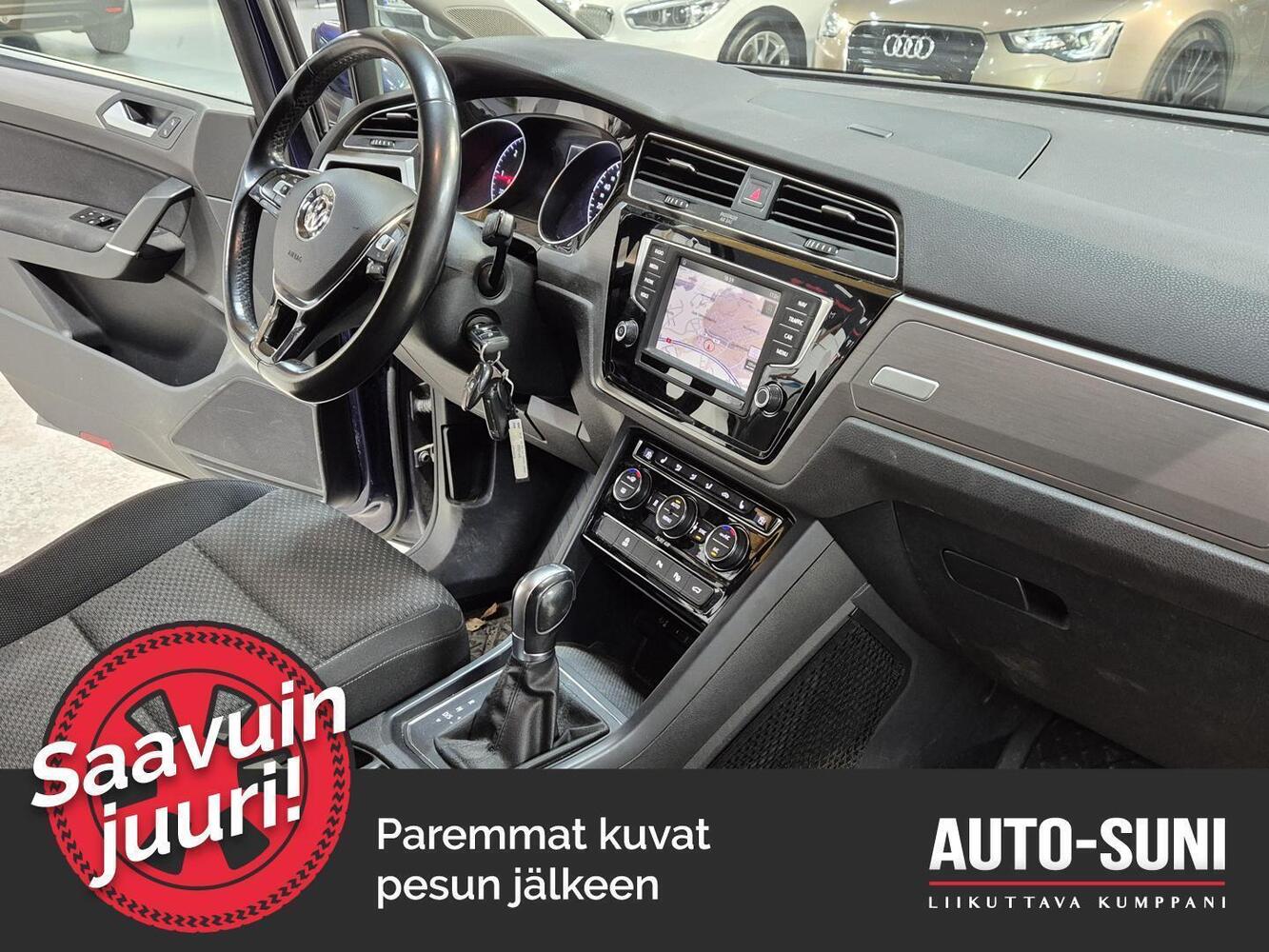Volkswagen Touran vaihtoauto