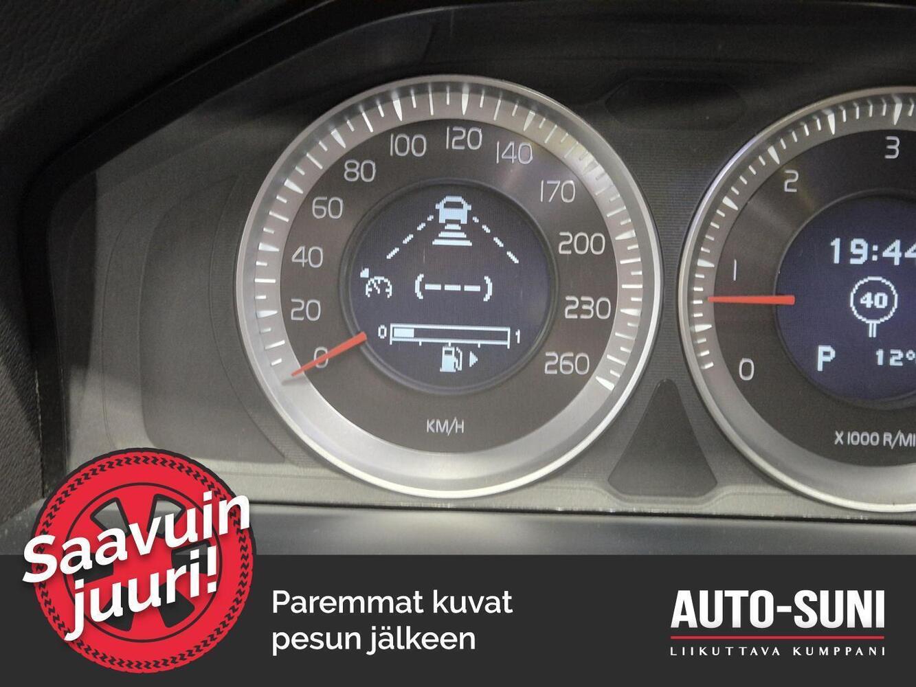 Volvo V60 vaihtoauto