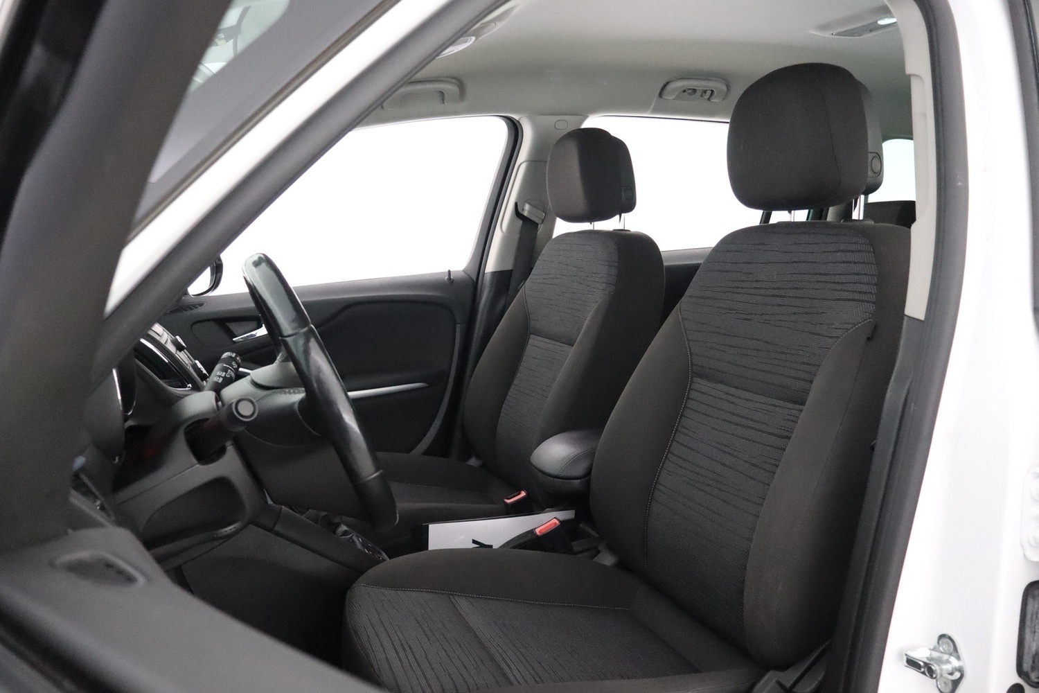 Opel Zafira Tourer vaihtoauto