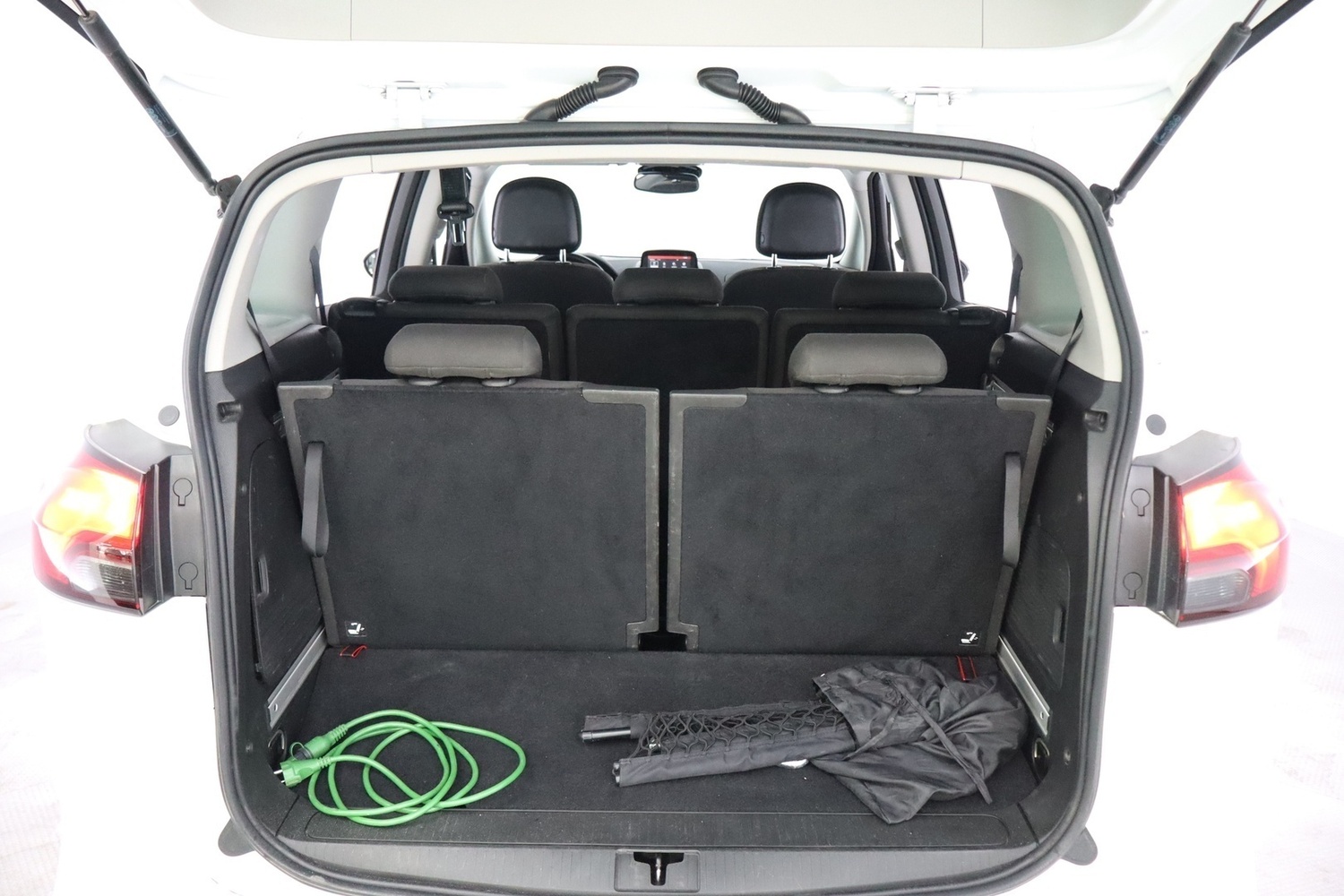 Opel Zafira Tourer vaihtoauto