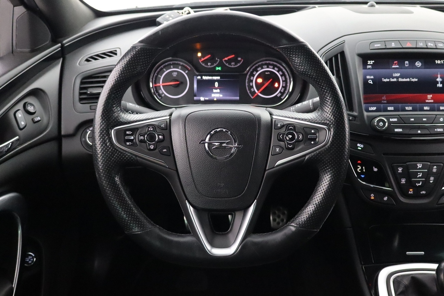 Opel Insignia vaihtoauto