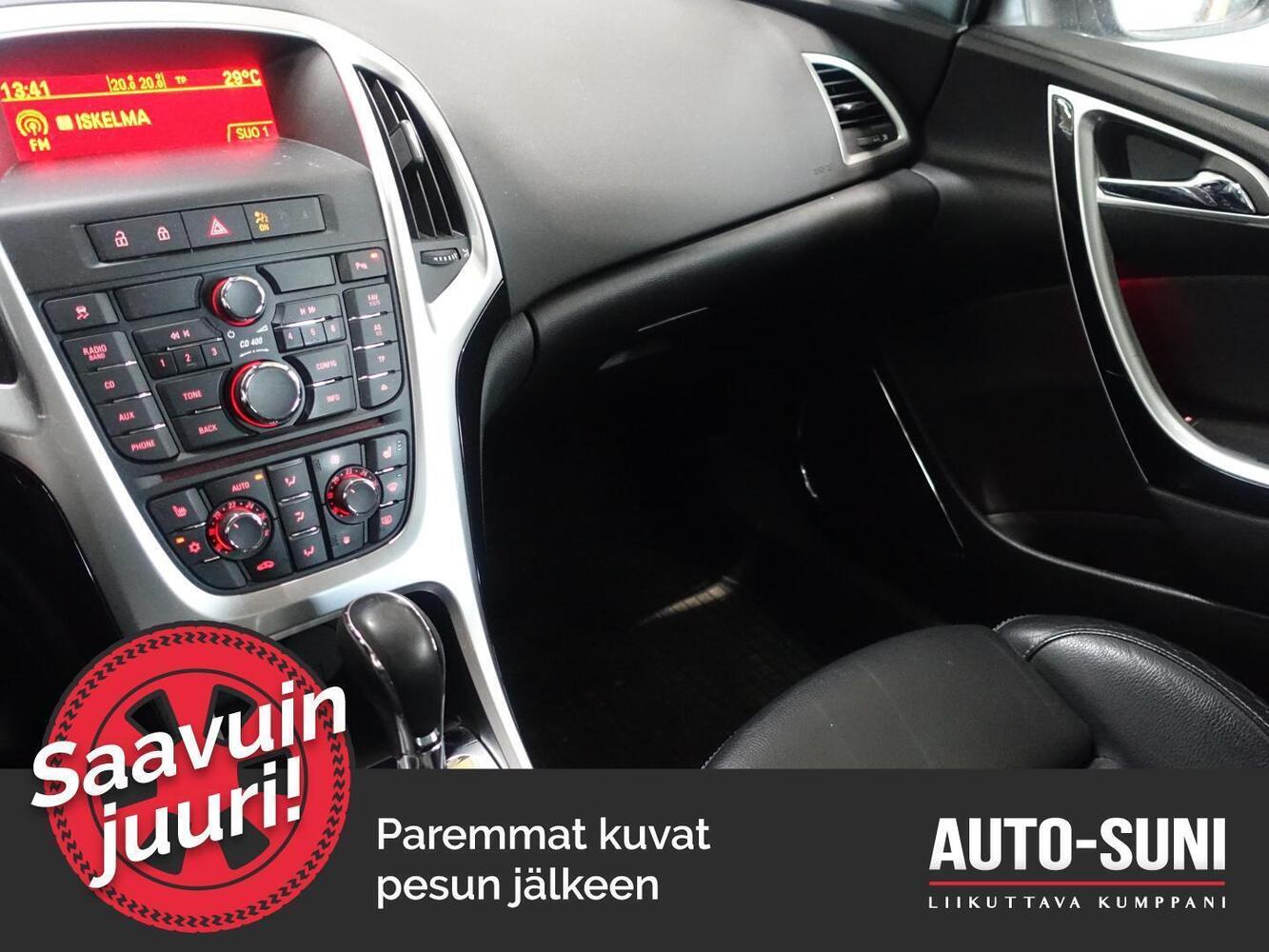 Opel Astra vaihtoauto