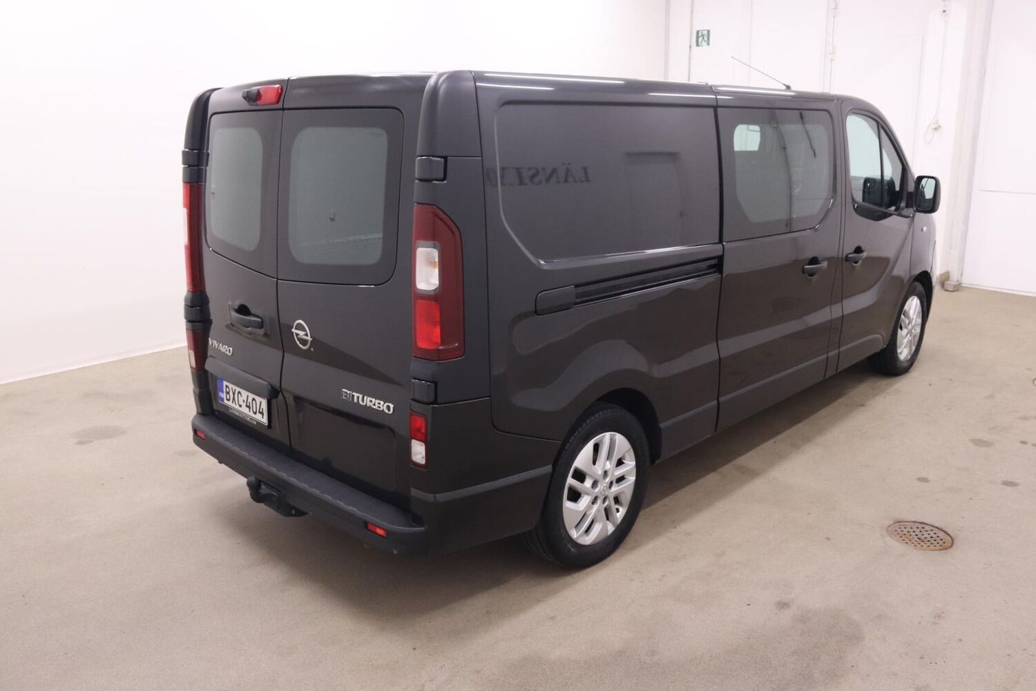 Opel Vivaro vaihtoauto