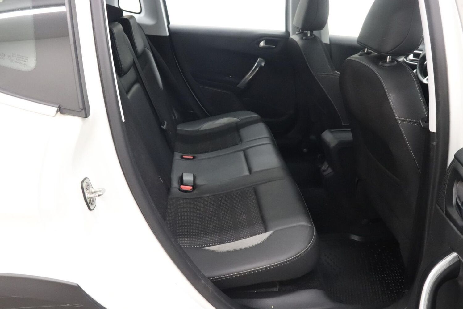 Peugeot 2008 vaihtoauto