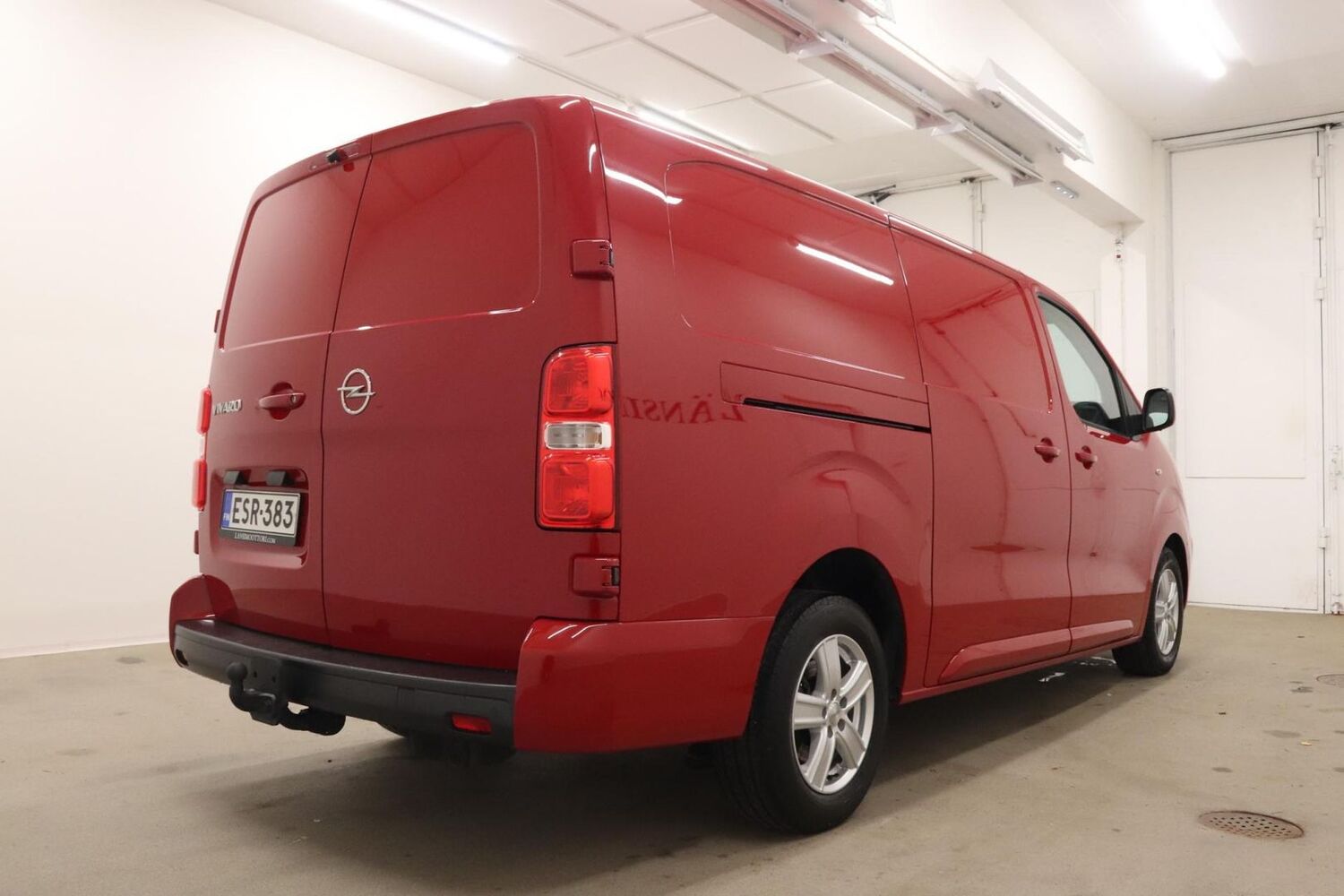 Opel Vivaro vaihtoauto