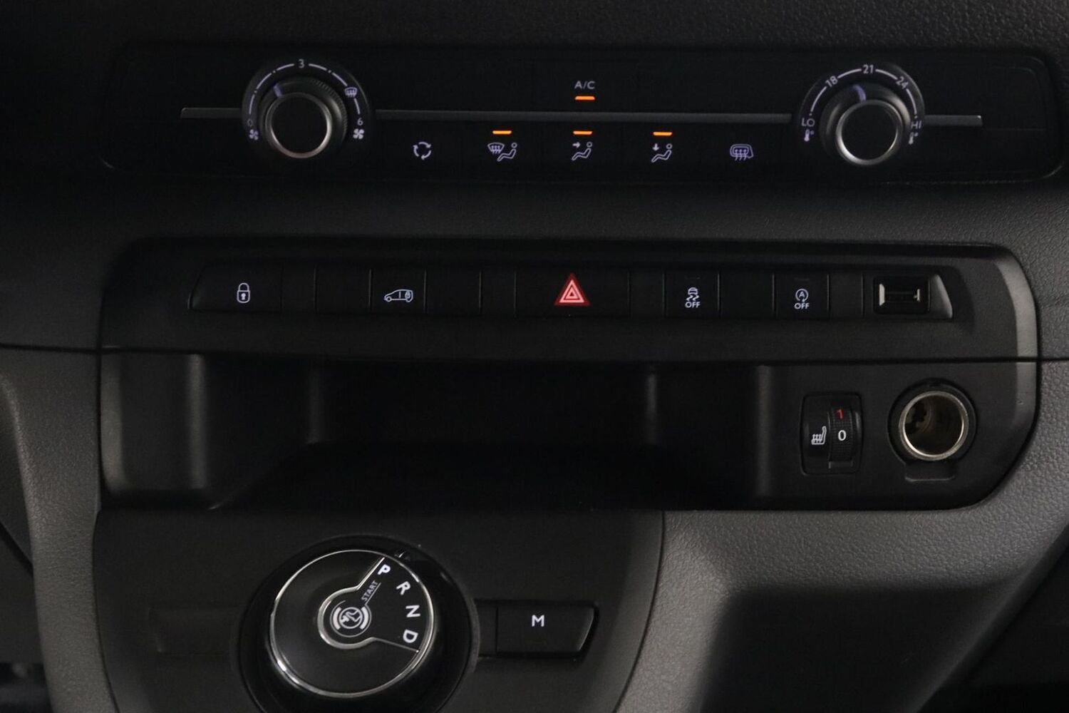 Opel Vivaro vaihtoauto