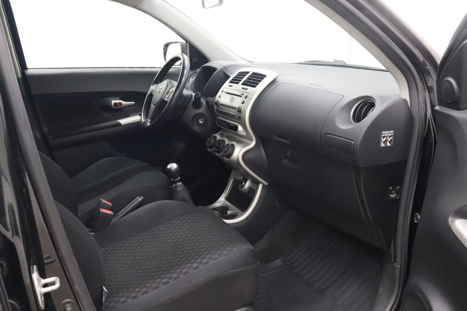 Toyota Urban Cruiser vaihtoauto