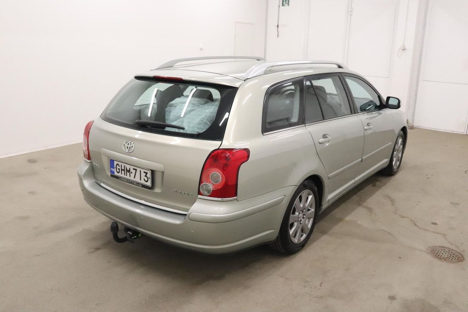 Toyota Avensis vaihtoauto