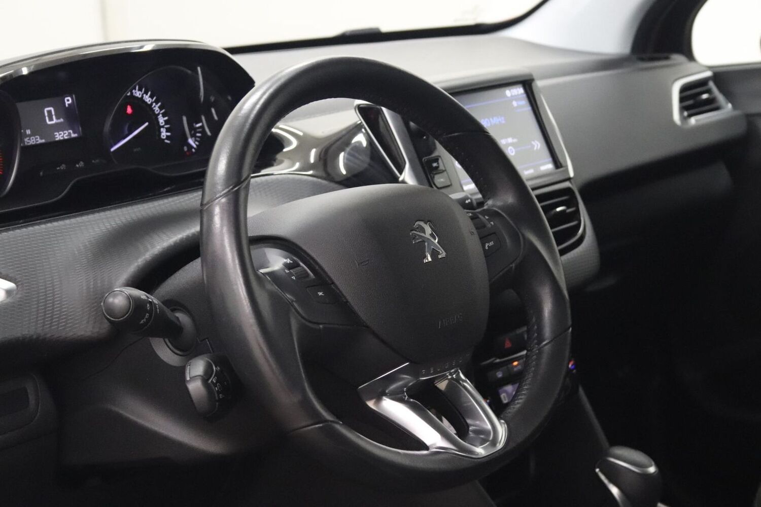 Peugeot 2008 vaihtoauto
