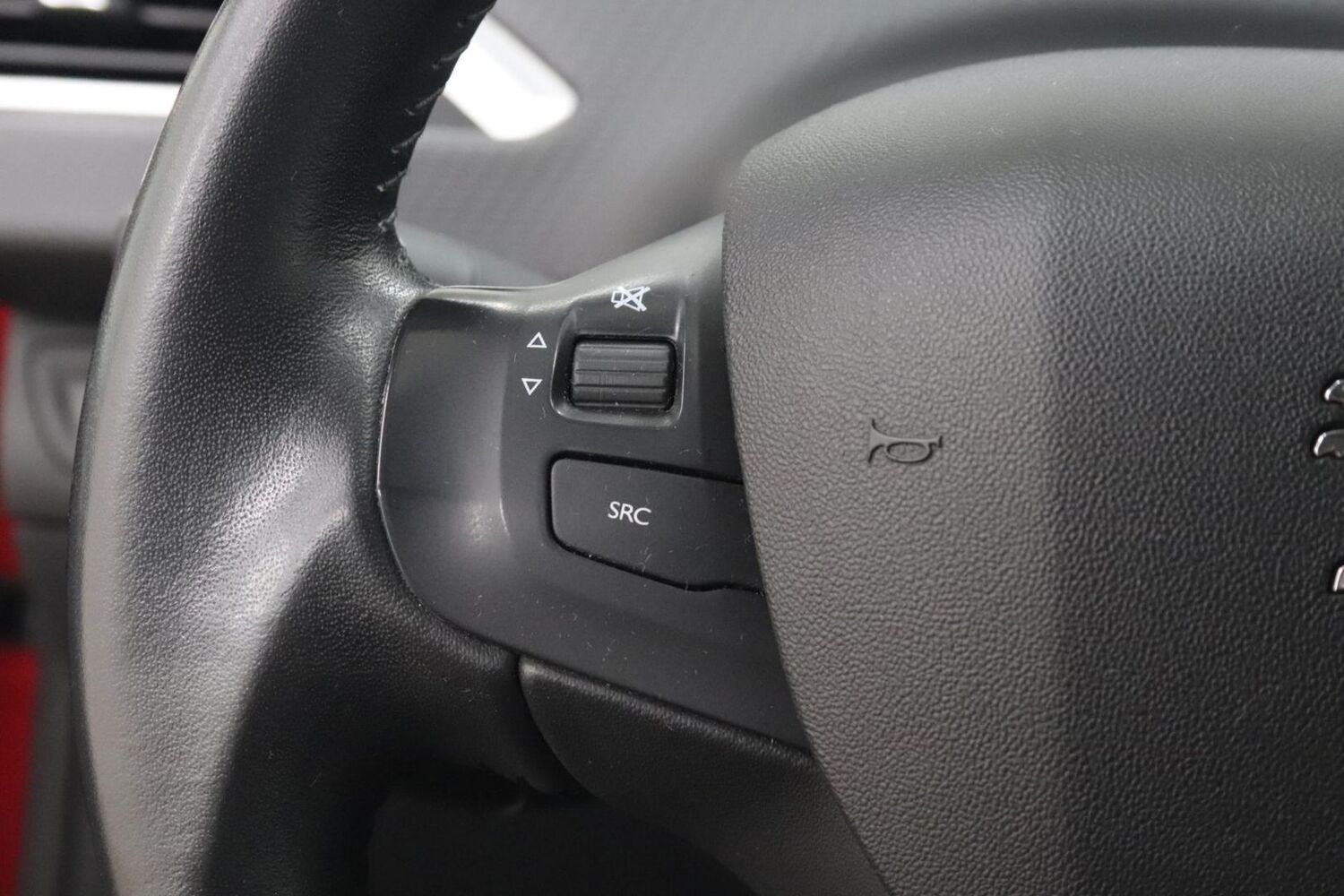 Peugeot 2008 vaihtoauto