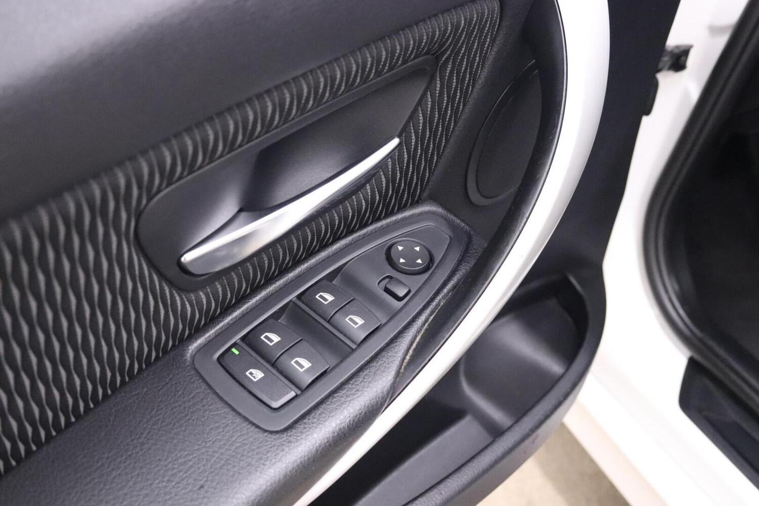BMW 318 vaihtoauto
