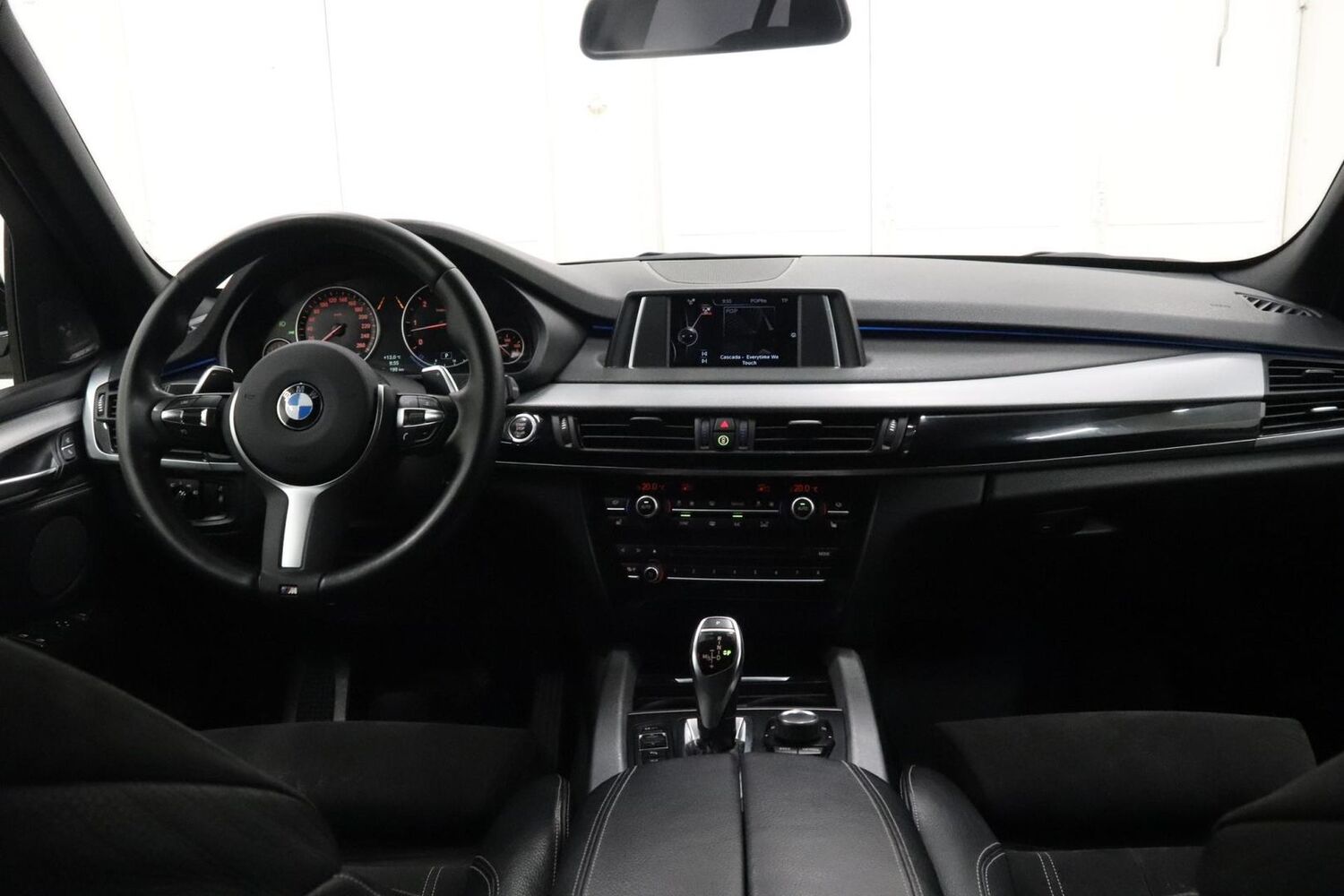 BMW X5 vaihtoauto