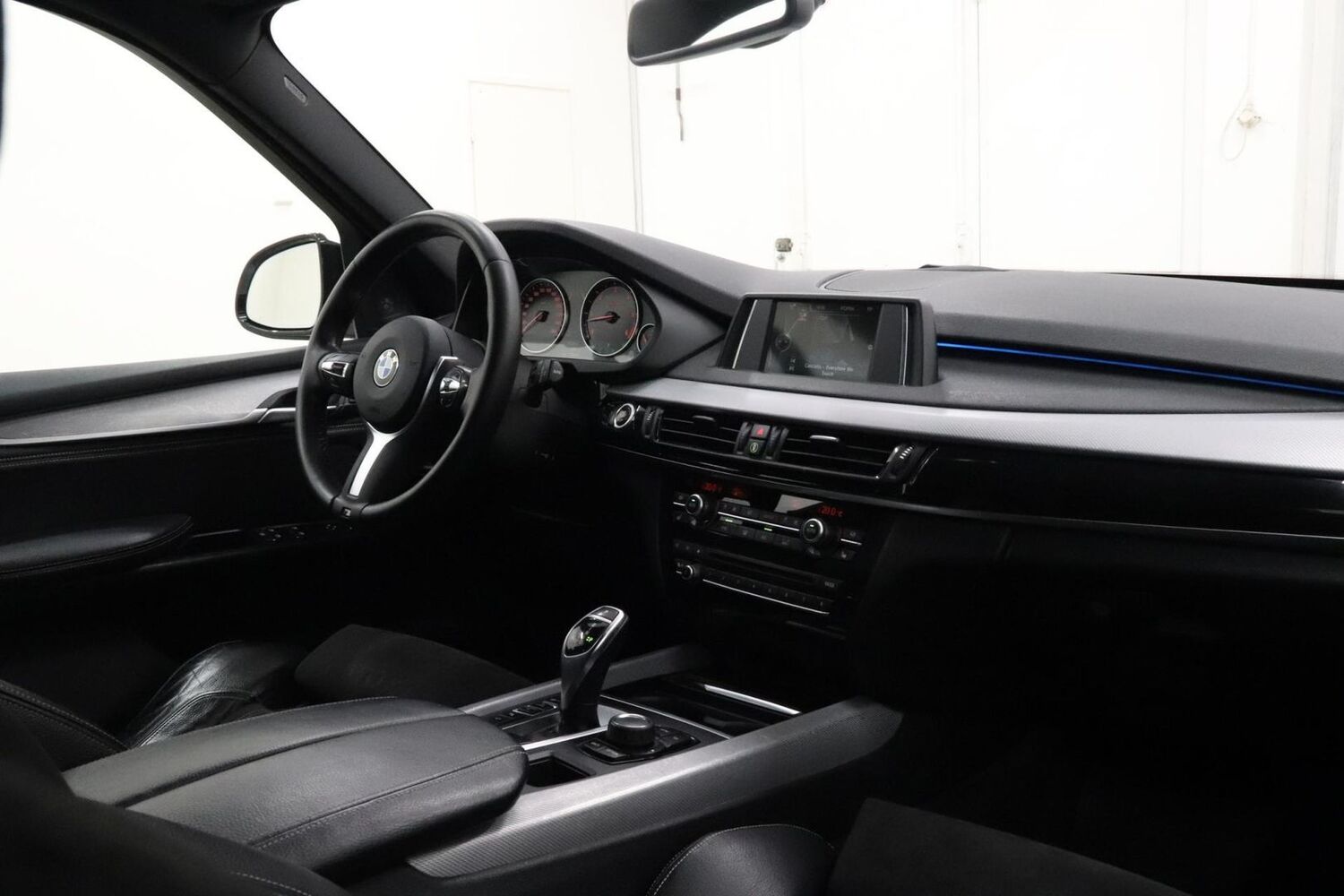 BMW X5 vaihtoauto