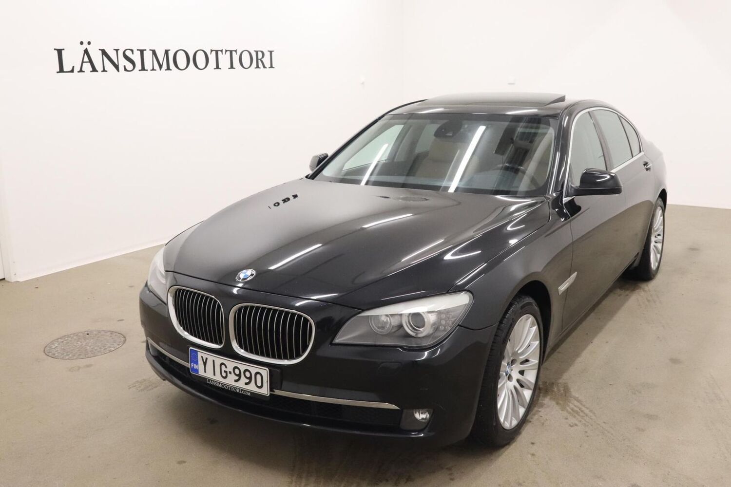 BMW 740 vaihtoauto