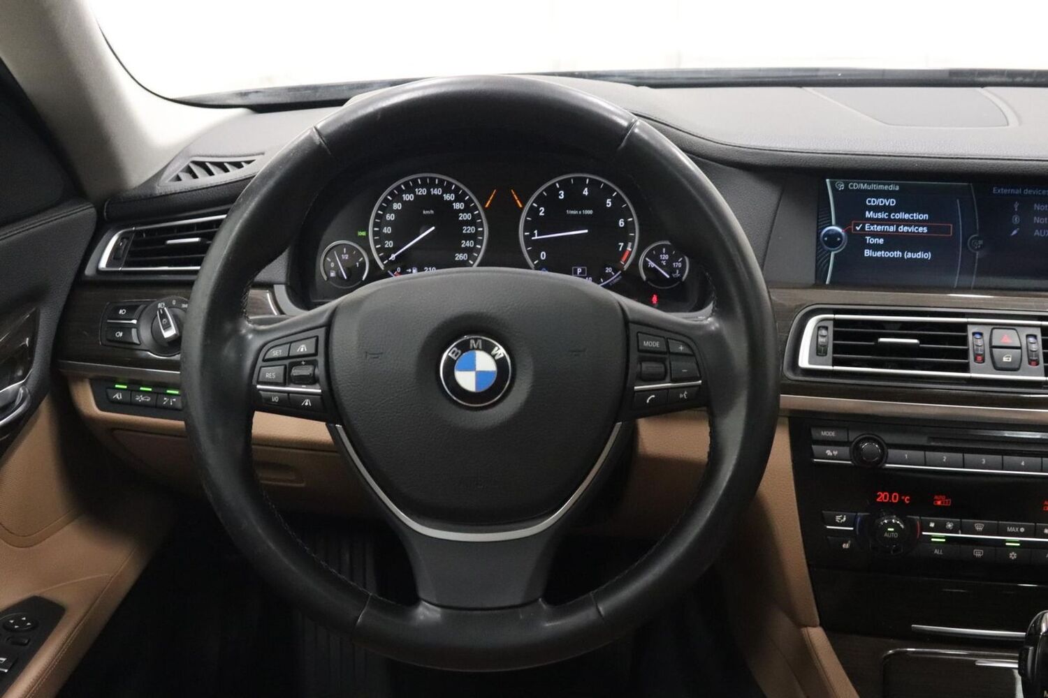BMW 740 vaihtoauto