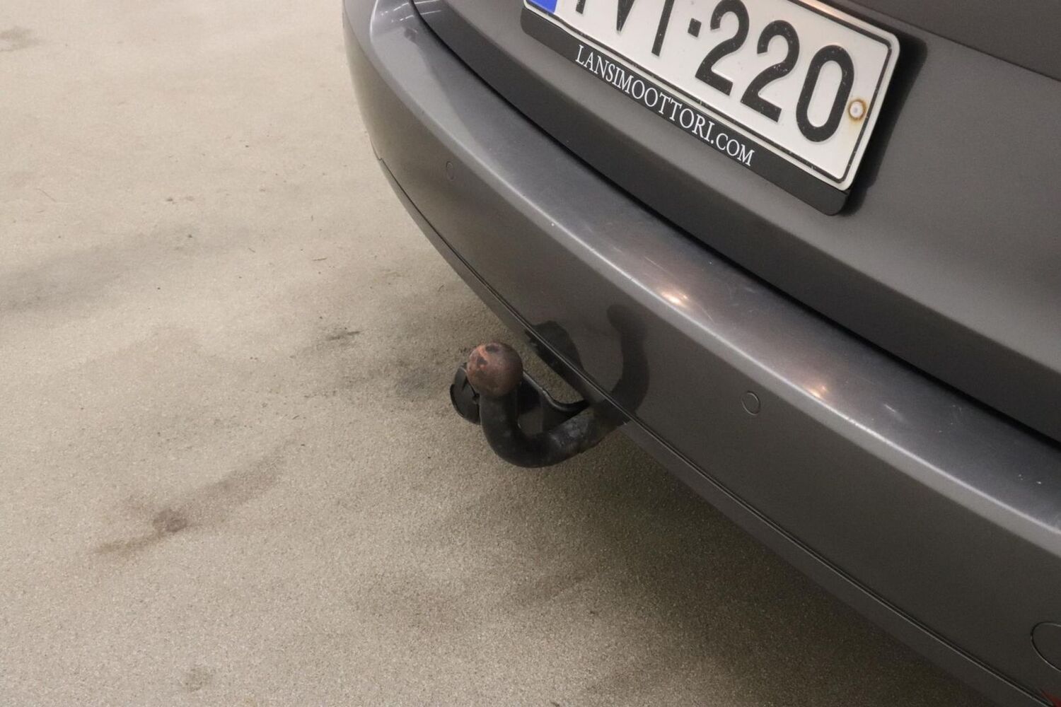 Volkswagen Touran vaihtoauto