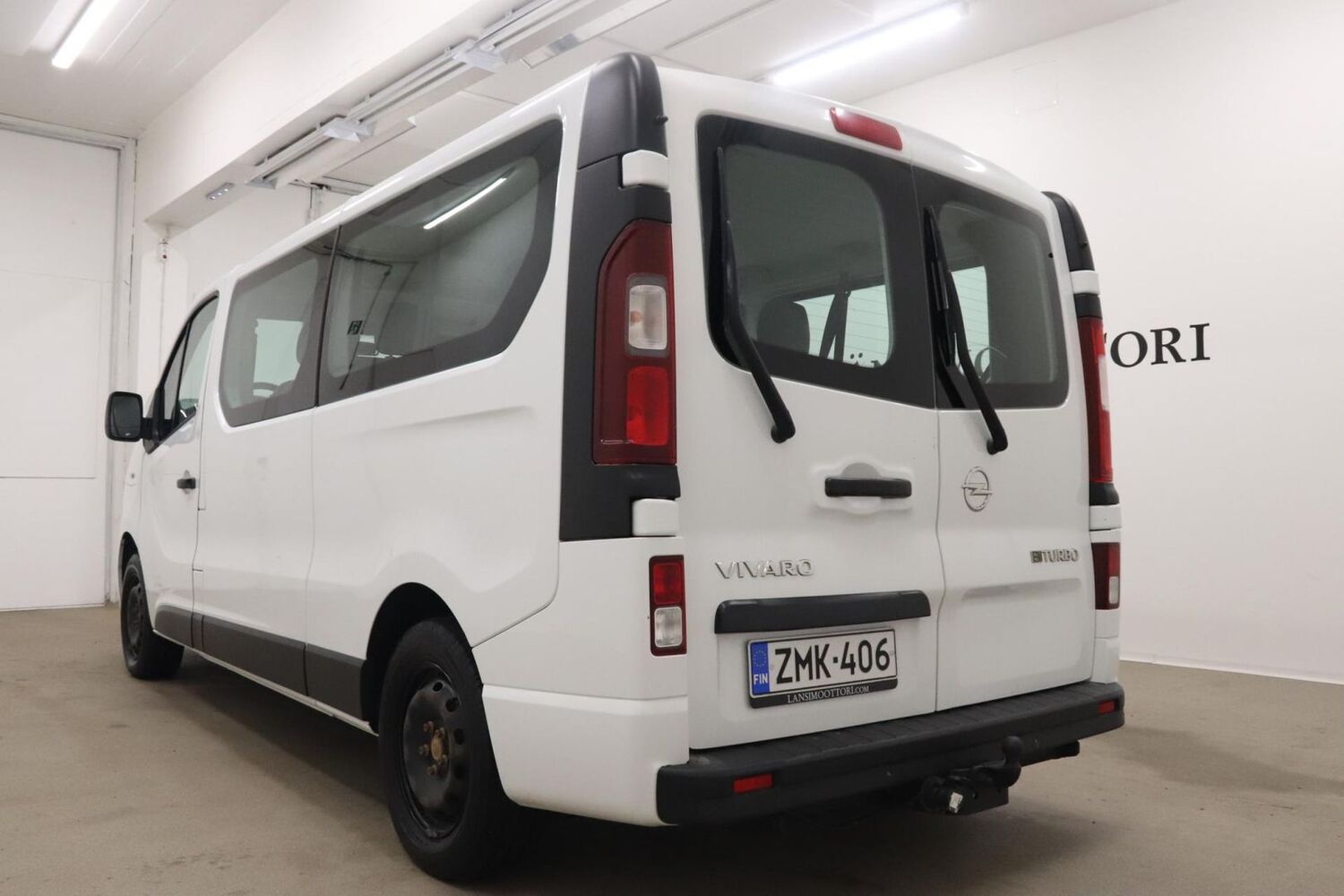 Opel Vivaro vaihtoauto