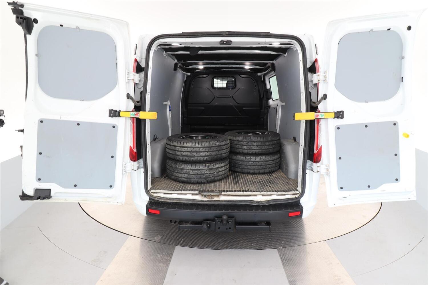 Ford Transit Custom vaihtoauto