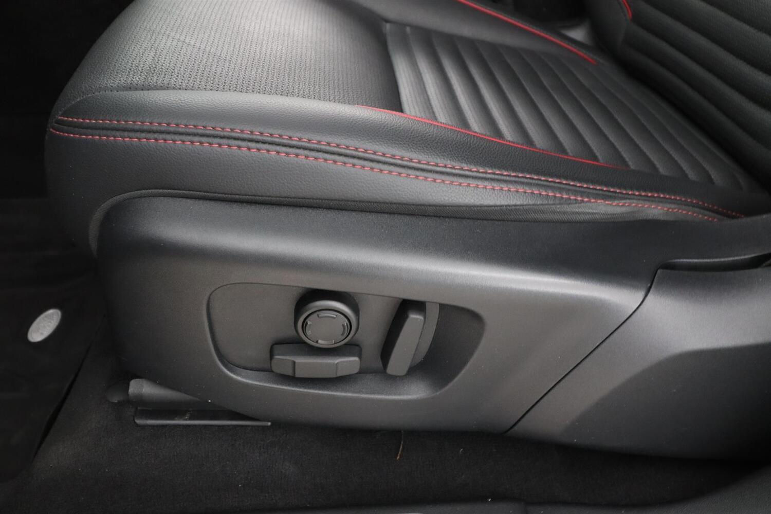 Land Rover Discovery Sport vaihtoauto