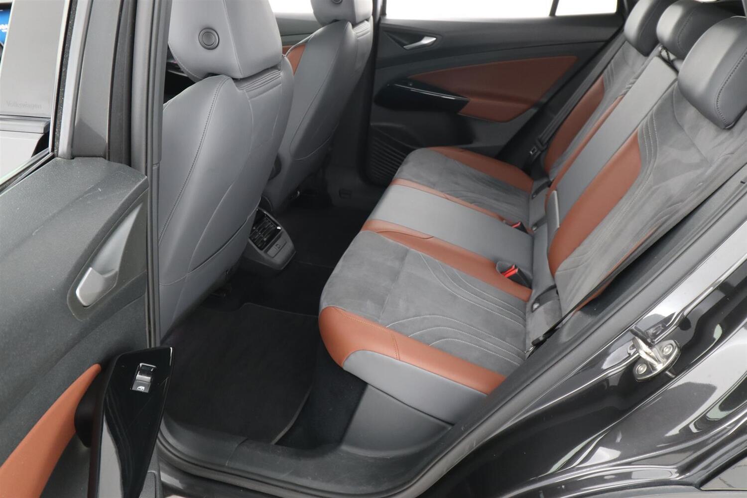 Volkswagen ID.4 vaihtoauto