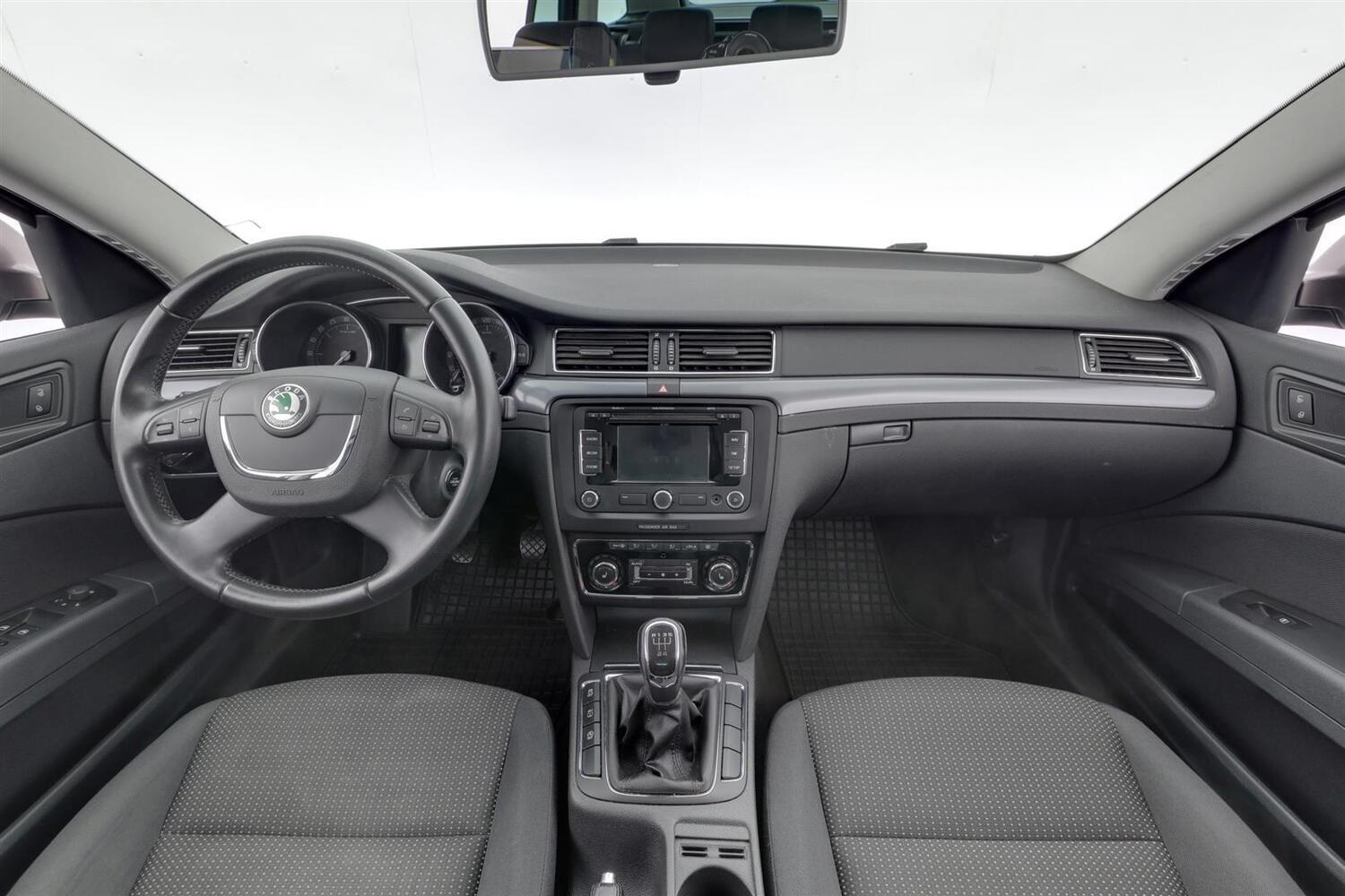 Skoda Superb vaihtoauto