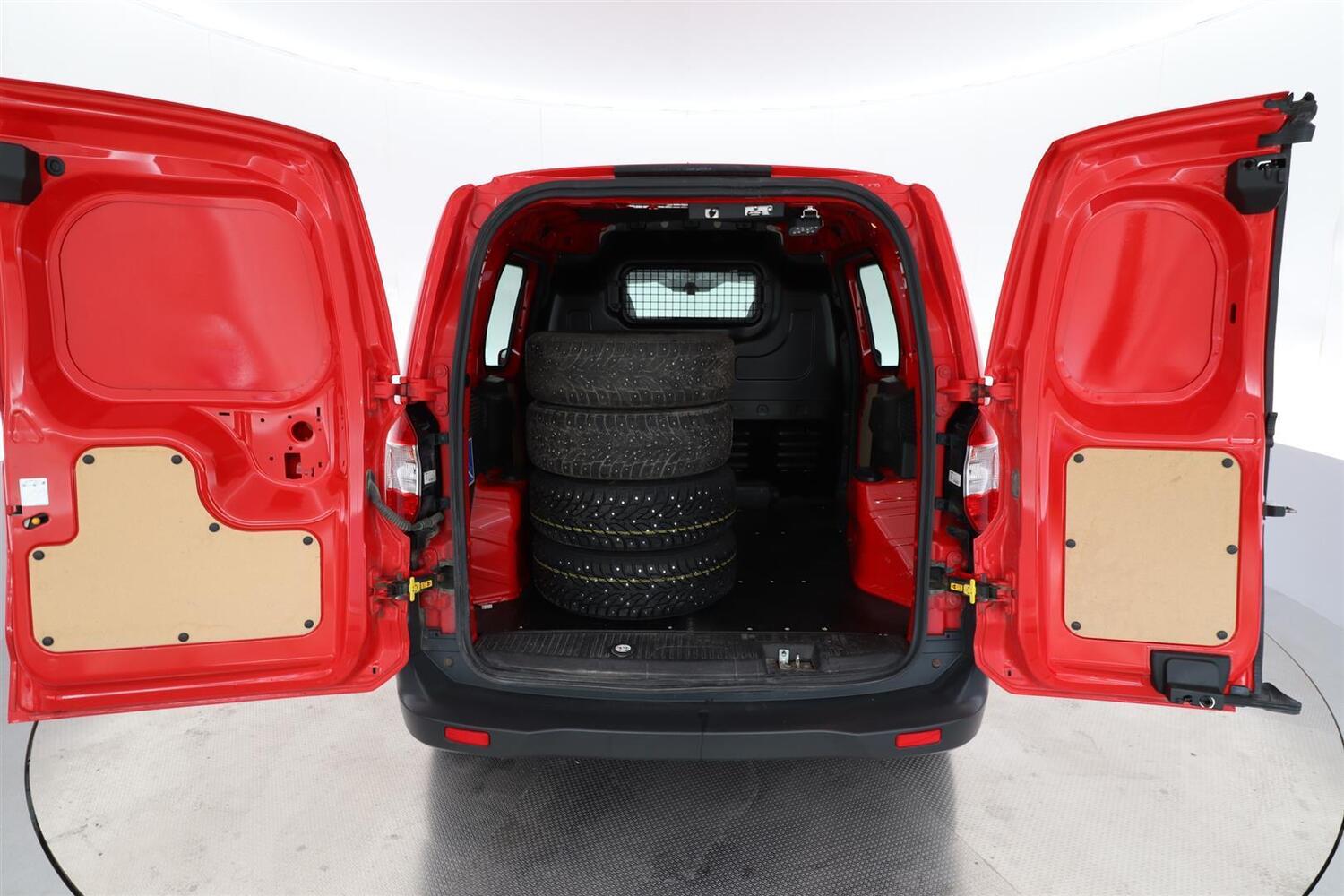 Ford Transit Courier vaihtoauto