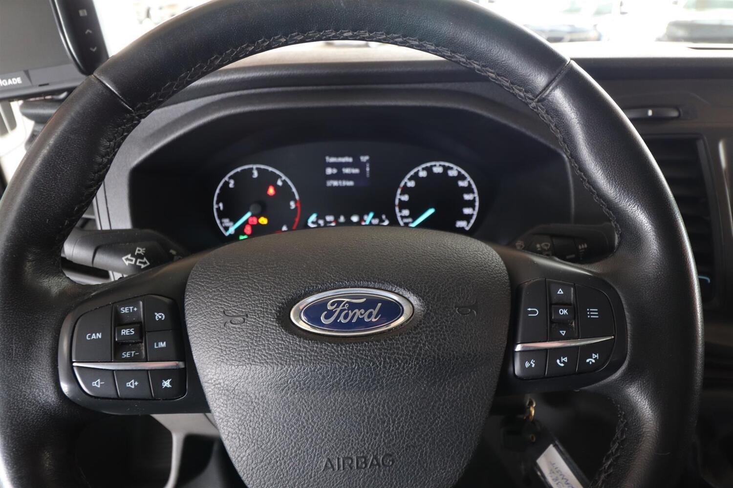 Ford Transit vaihtoauto