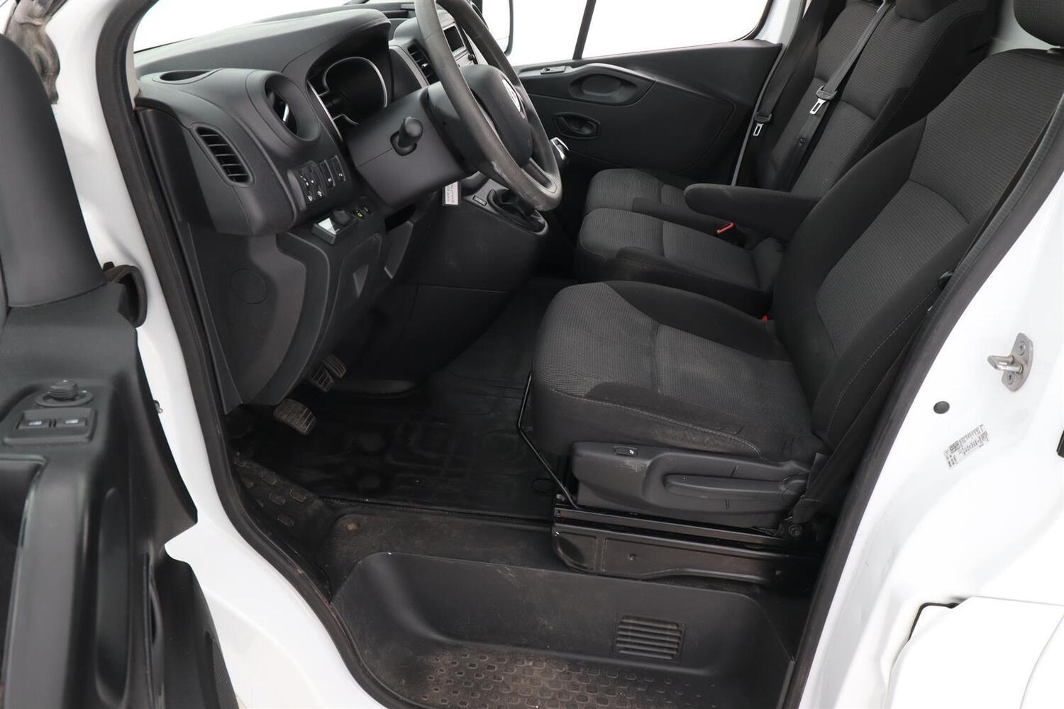 Renault Trafic vaihtoauto