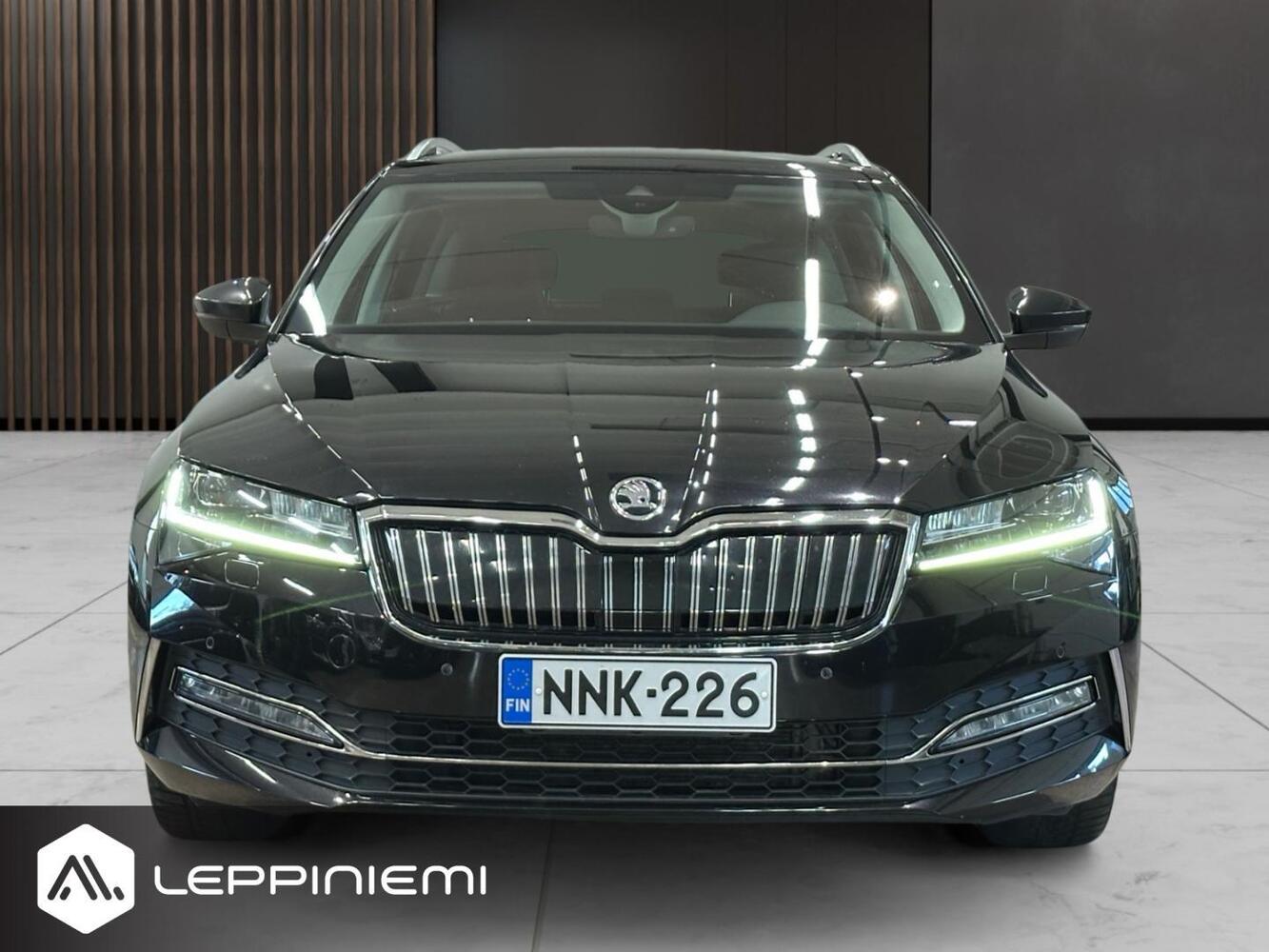 Skoda Superb vaihtoauto