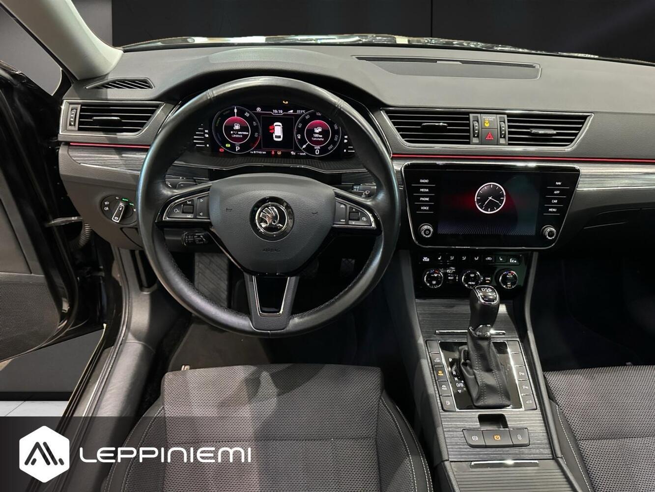Skoda Superb vaihtoauto