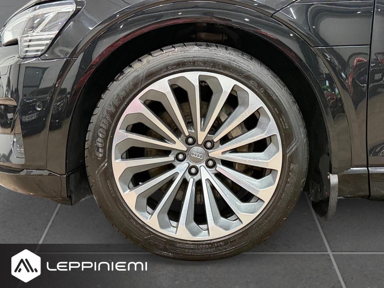 Audi e-tron vaihtoauto