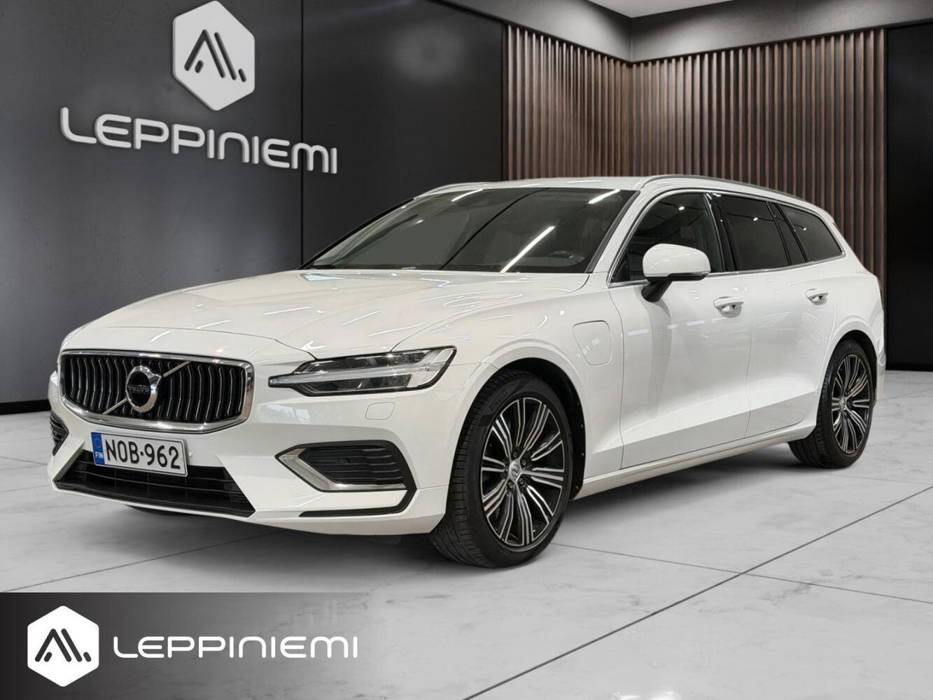 Volvo V60 vaihtoauto