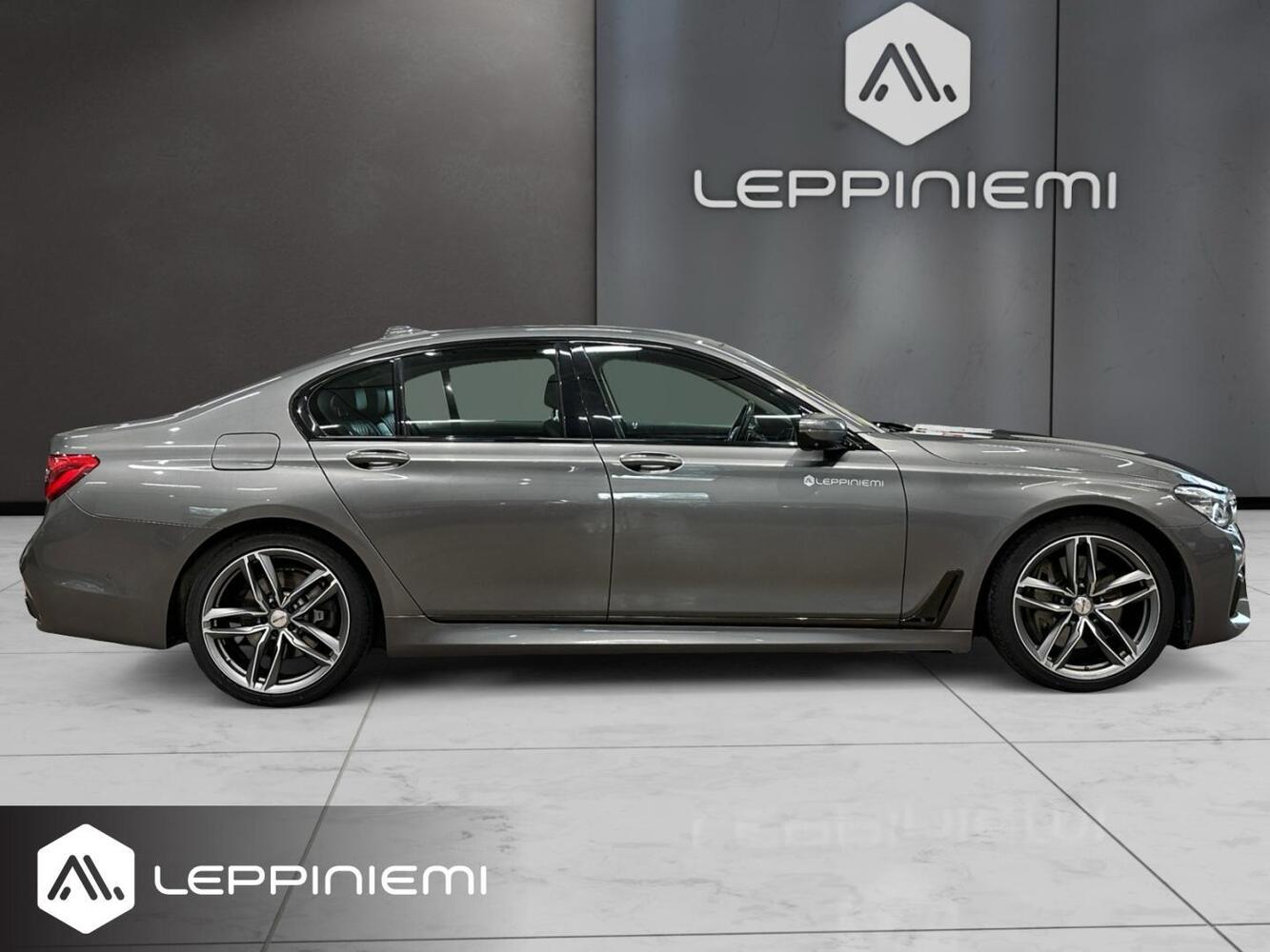 BMW 750 vaihtoauto