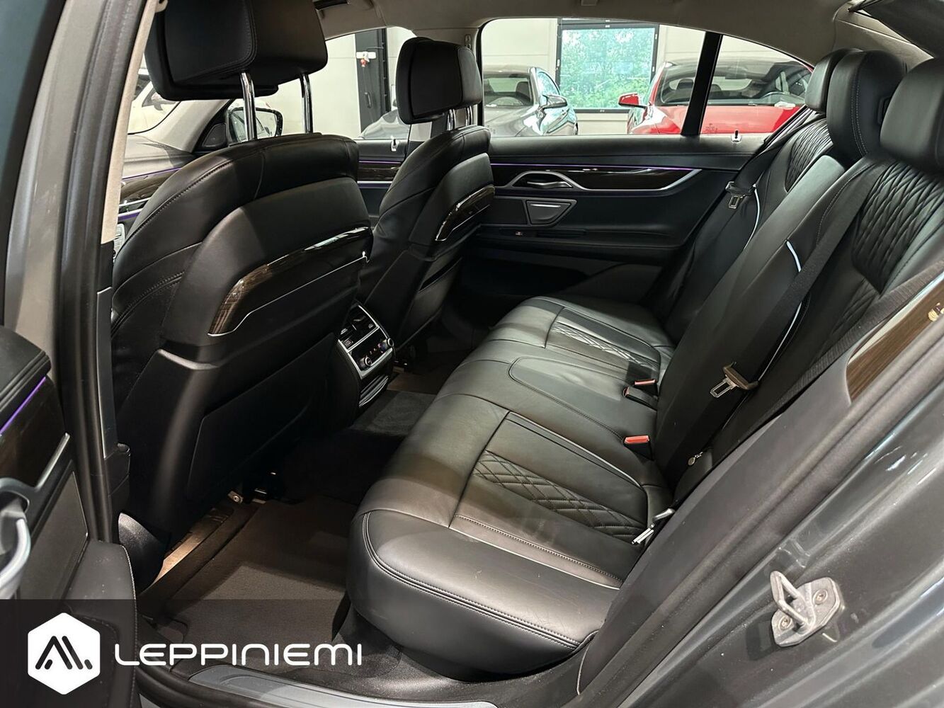 BMW 750 vaihtoauto