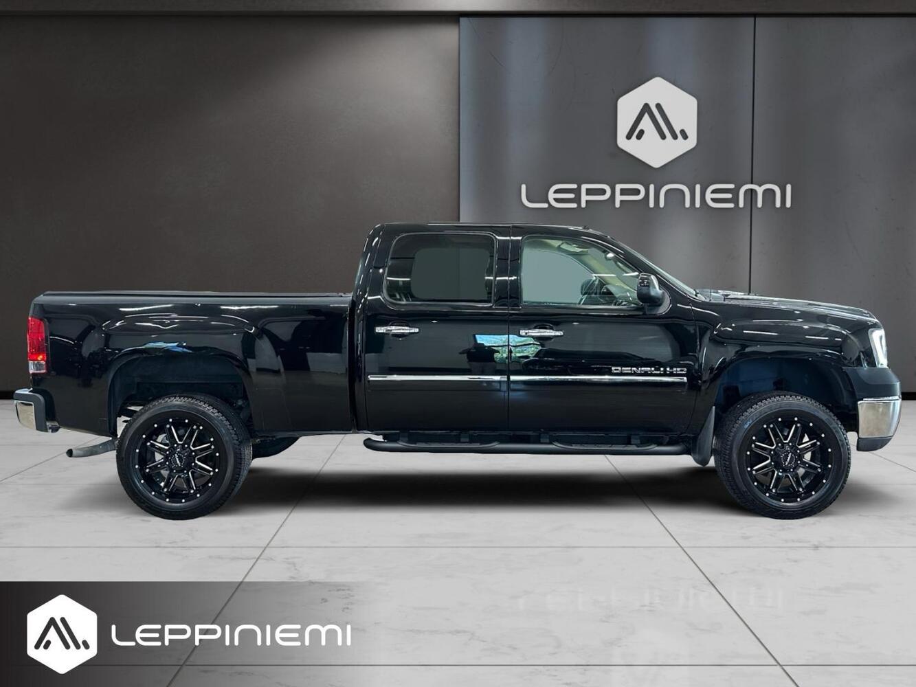 GMC Sierra vaihtoauto
