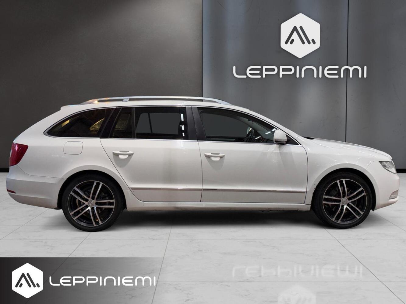 Skoda Superb vaihtoauto