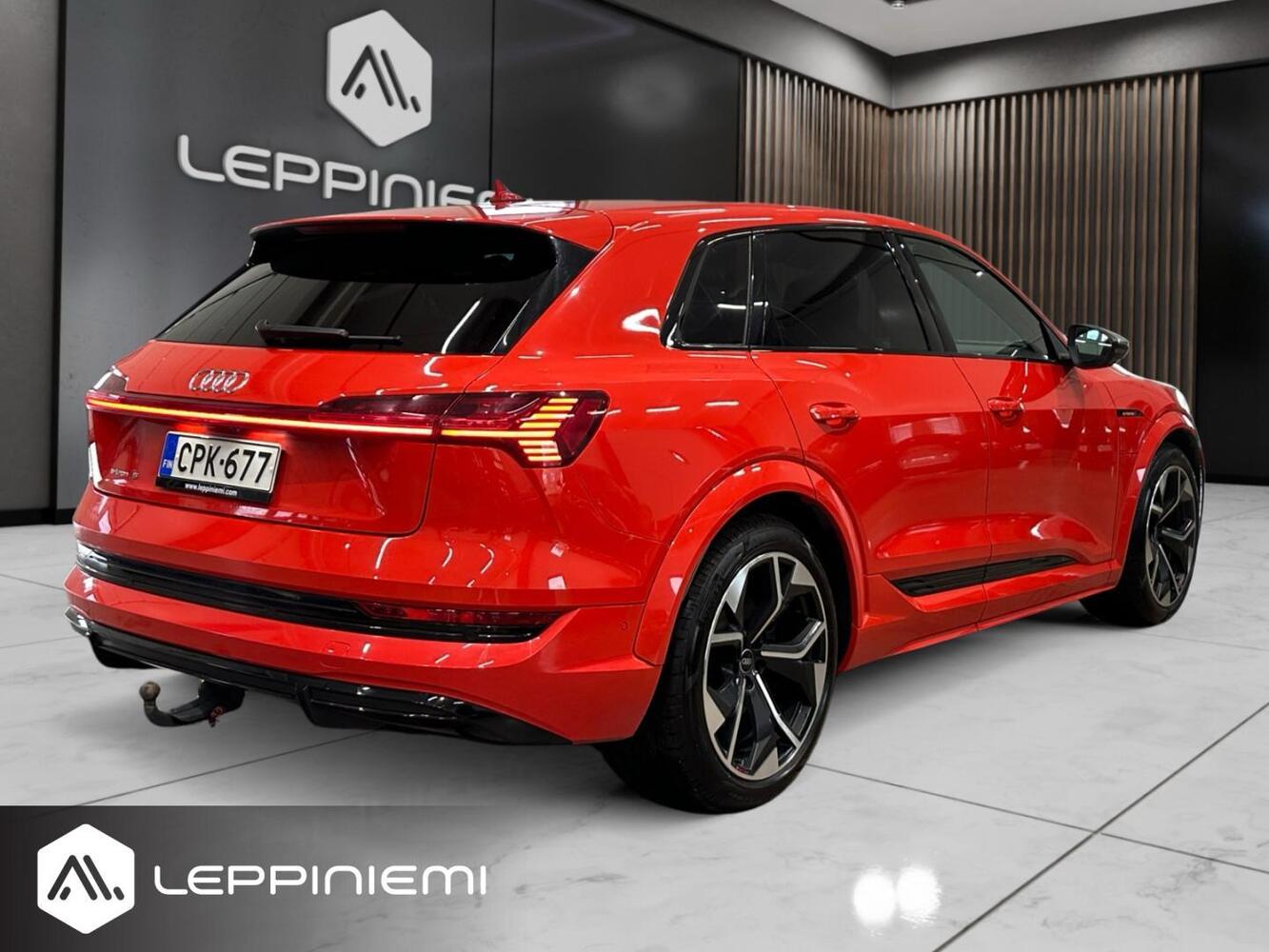 Audi e-tron vaihtoauto