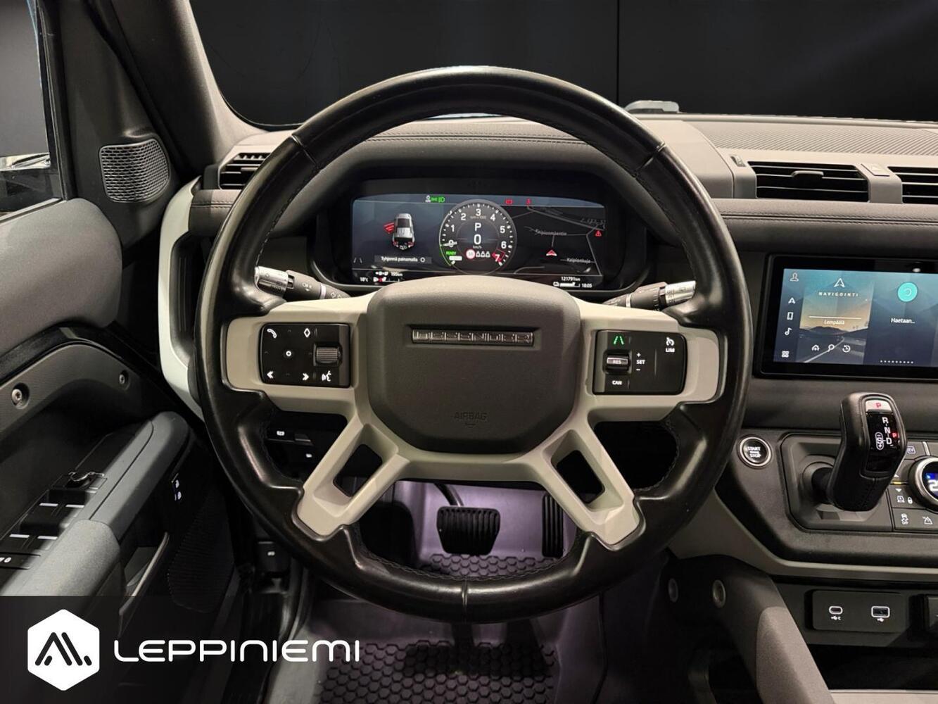 Land Rover Defender vaihtoauto