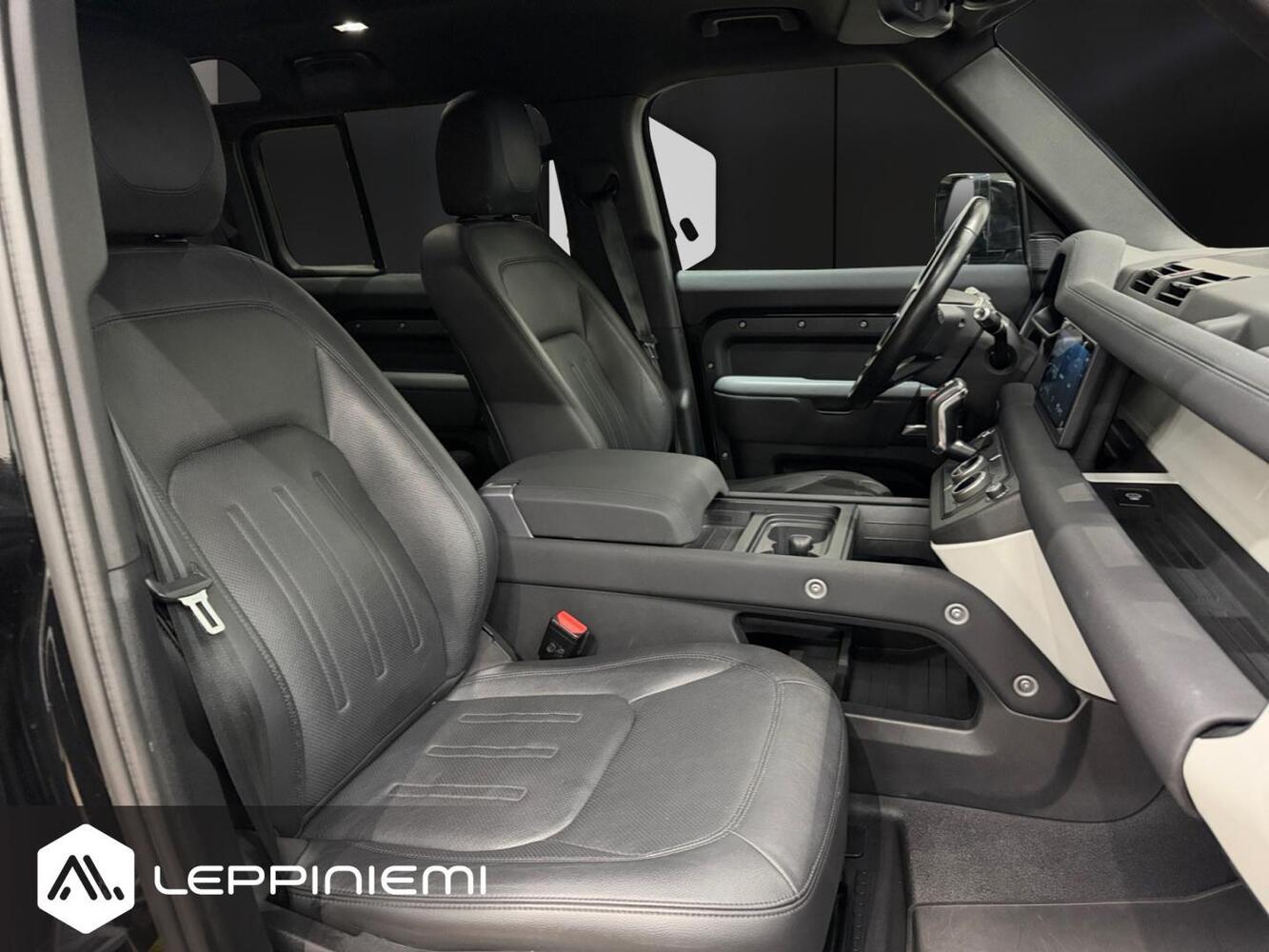 Land Rover Defender vaihtoauto