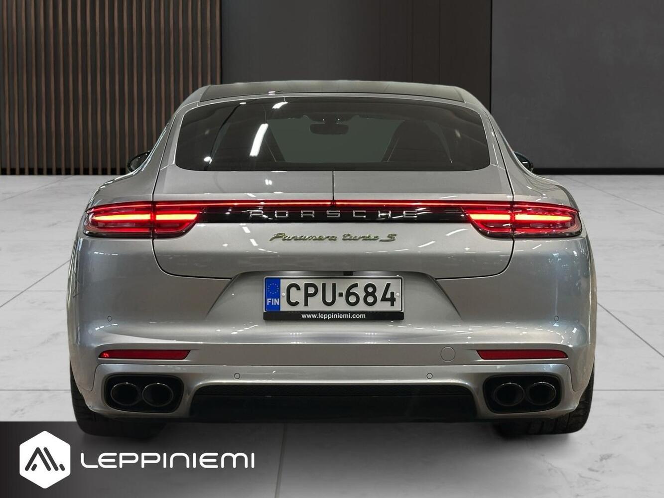 Porsche Panamera vaihtoauto
