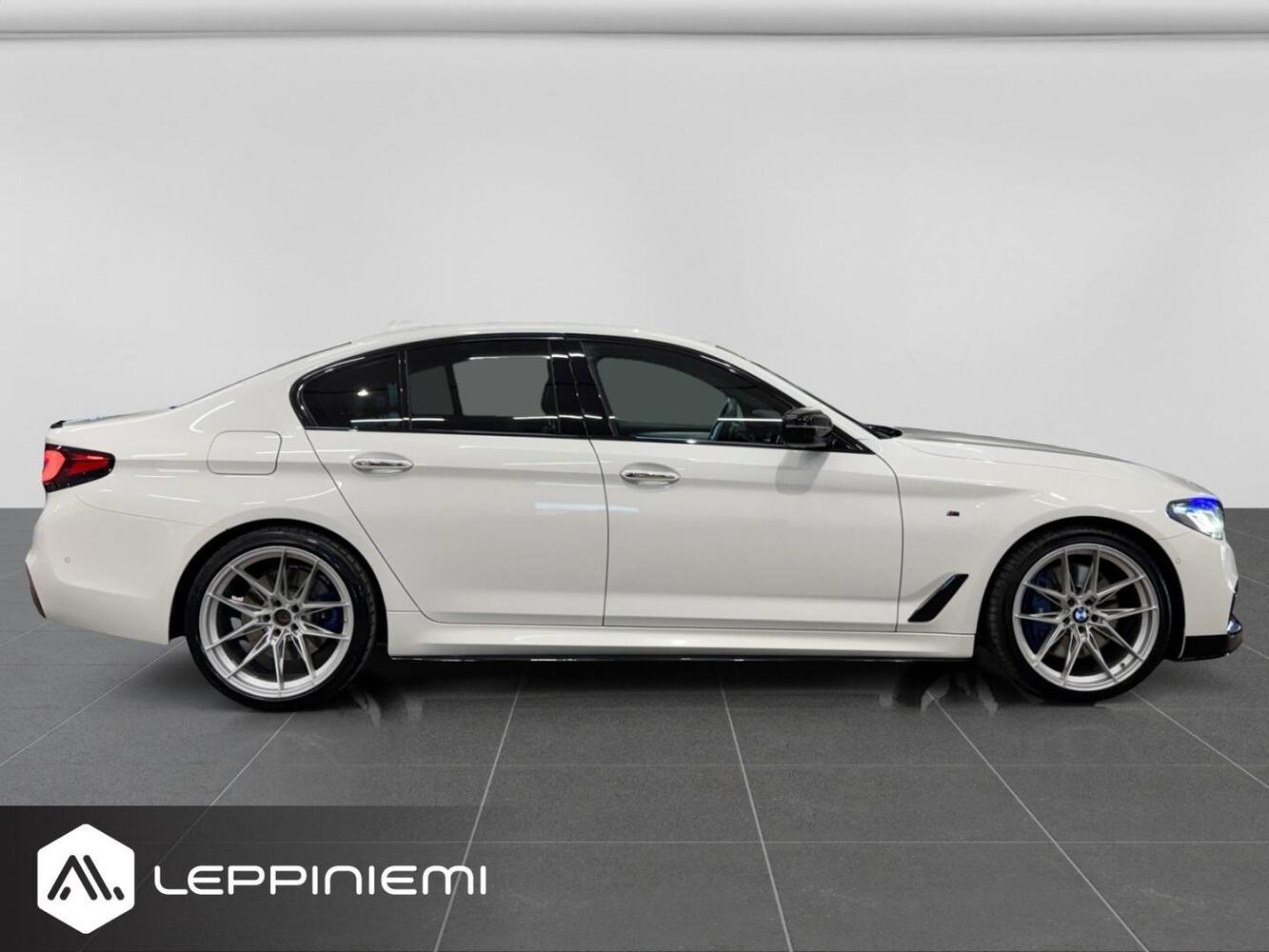 BMW M550d vaihtoauto