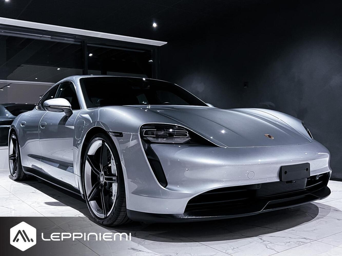 Porsche Taycan vaihtoauto