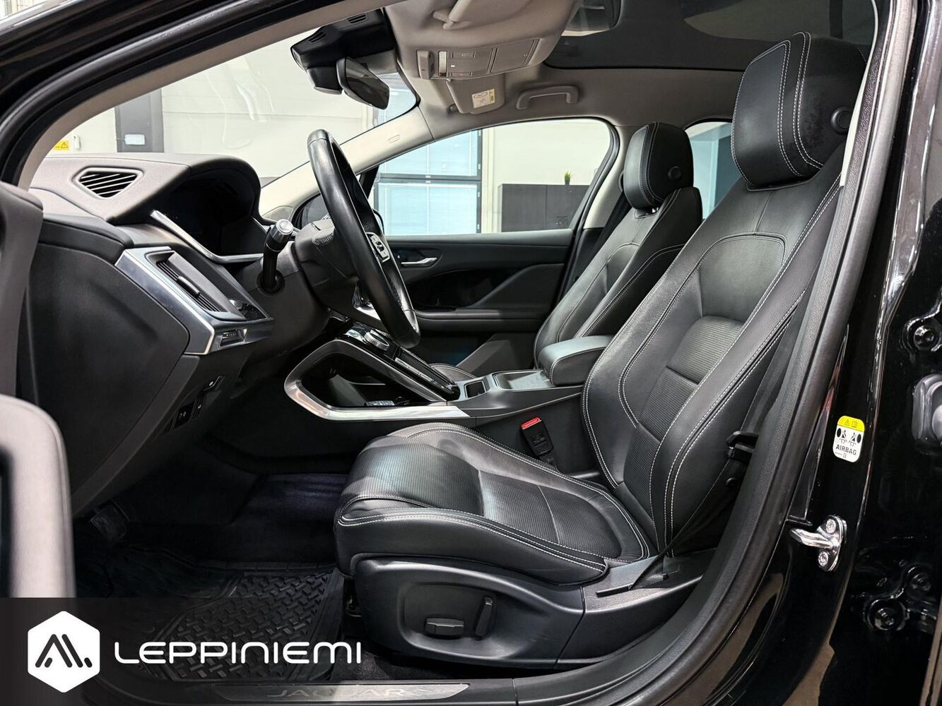 Jaguar I-PACE vaihtoauto