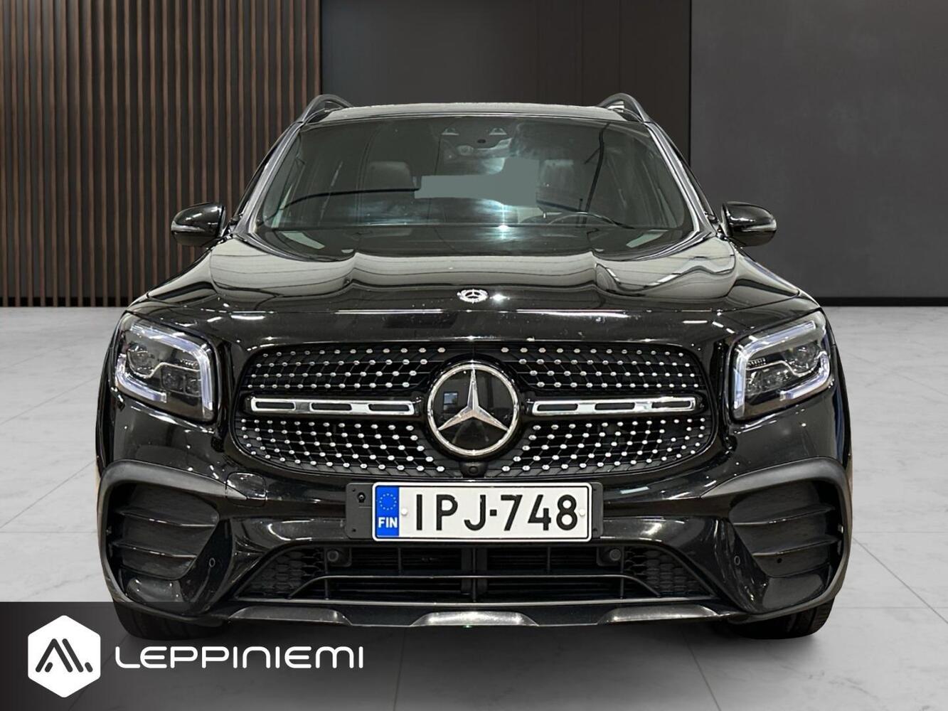 Mercedes-Benz GLB vaihtoauto