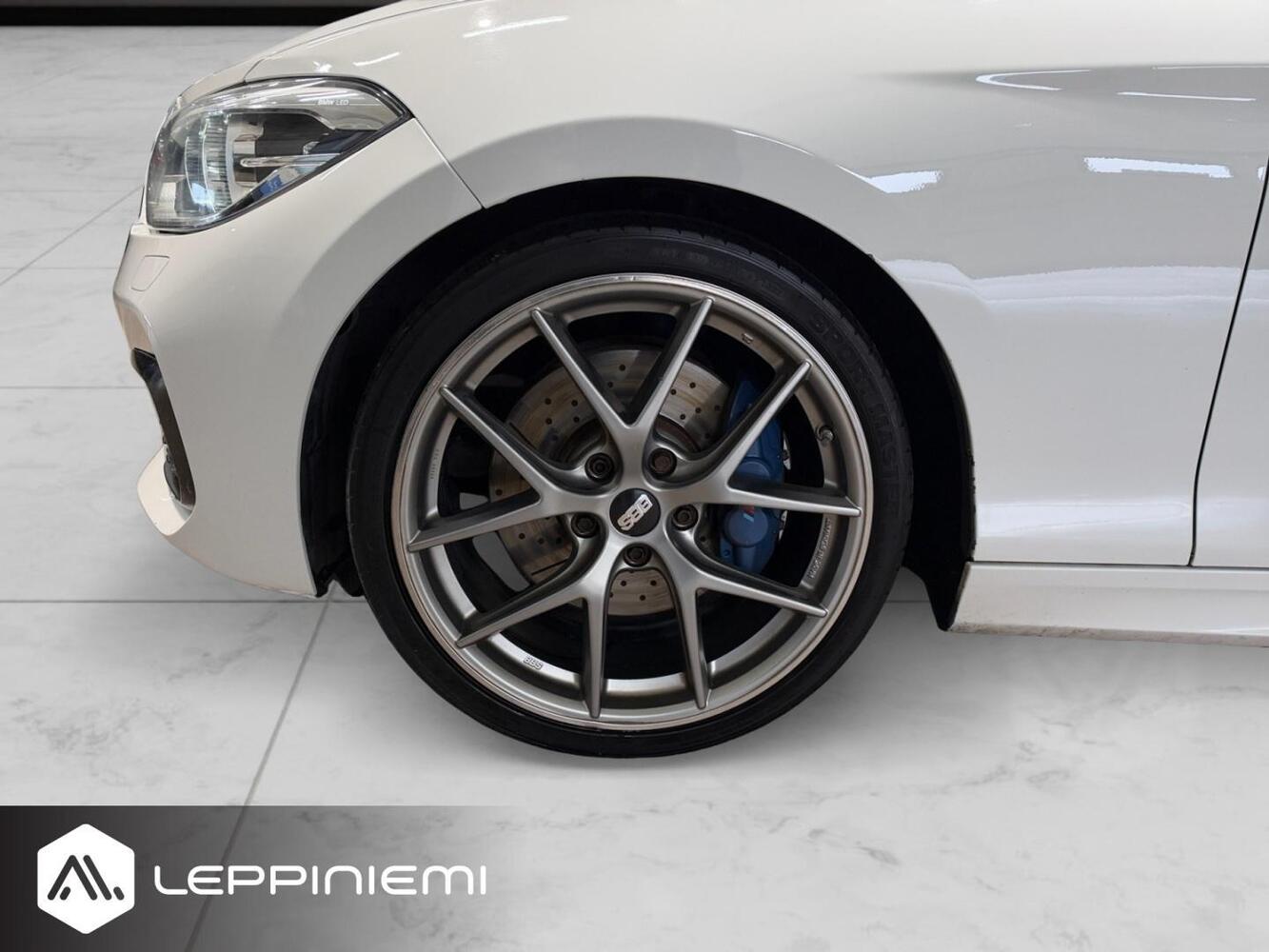 BMW M135i vaihtoauto