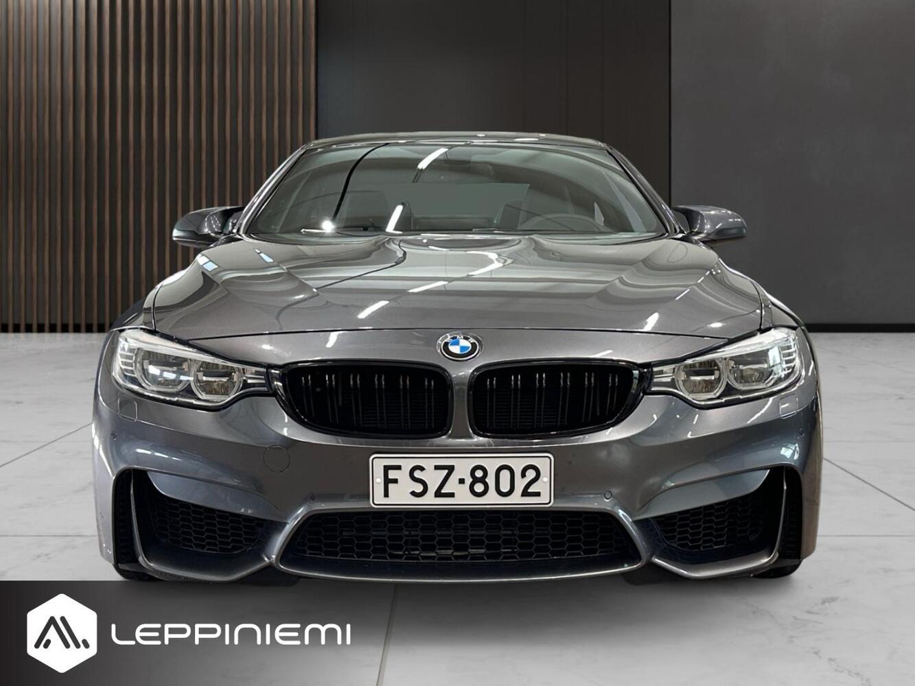 BMW M4 vaihtoauto