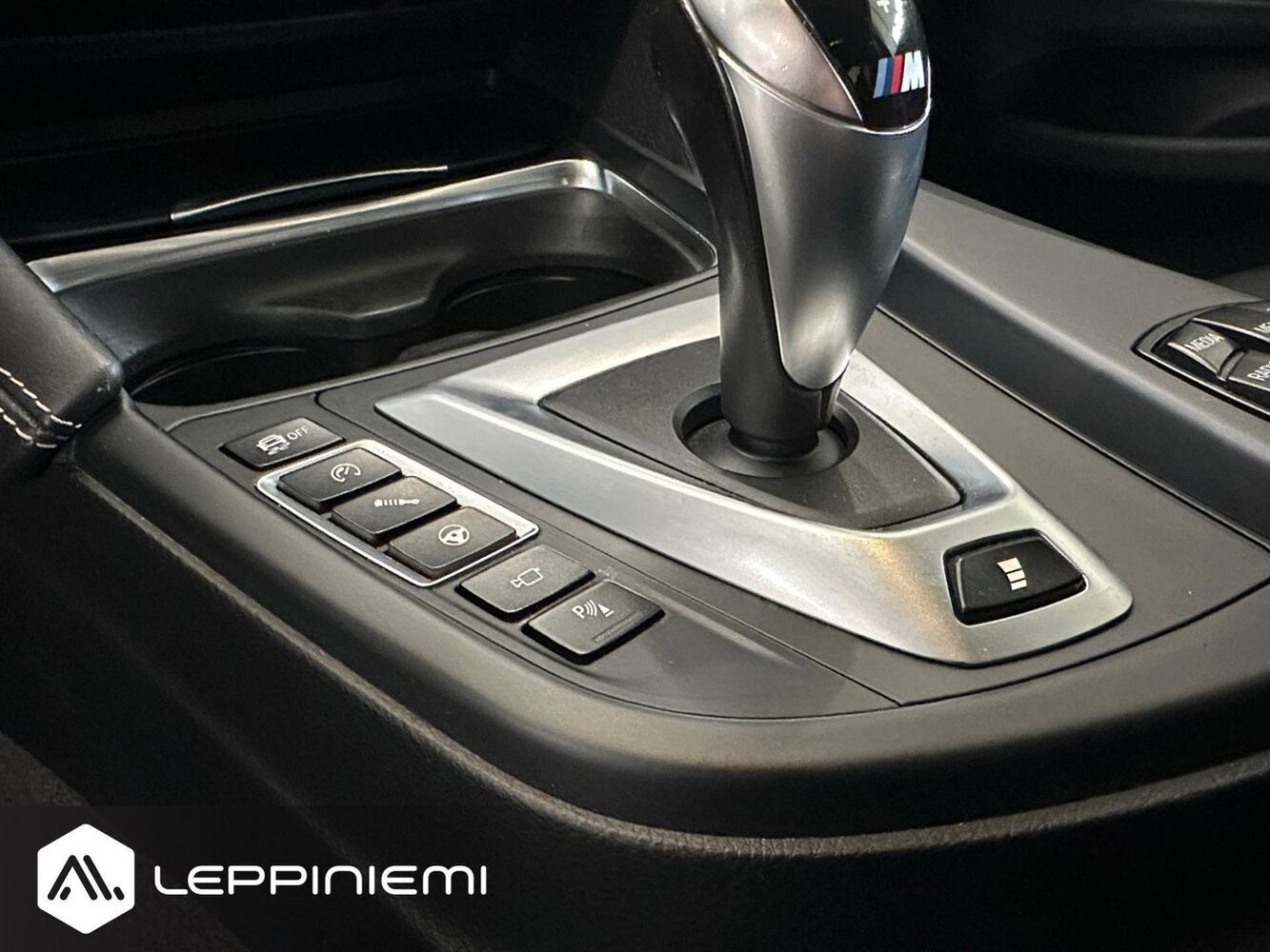 BMW M4 vaihtoauto