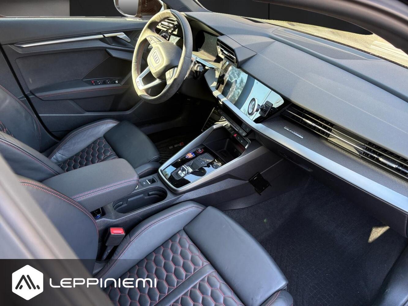 Audi RS3 vaihtoauto
